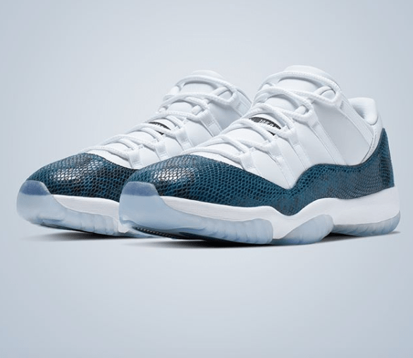 Air Jordan 11 Retro Low LE "Blue Snakeskin"