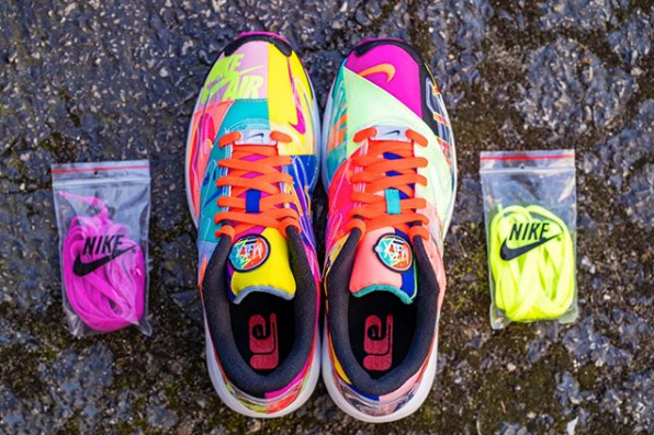 Atmos X Nike Air Max2 Light