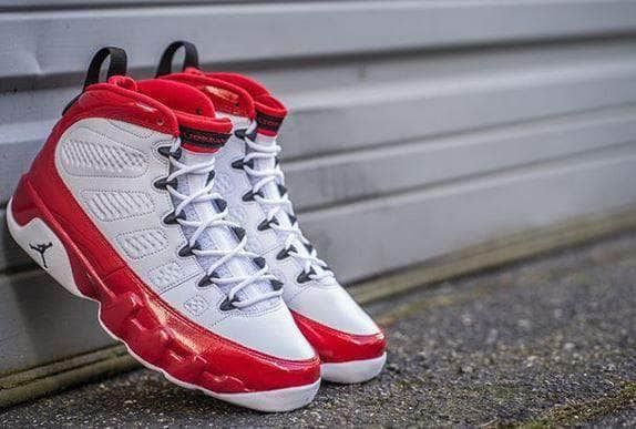 Air Jordan 9 Retro "Gym Red"