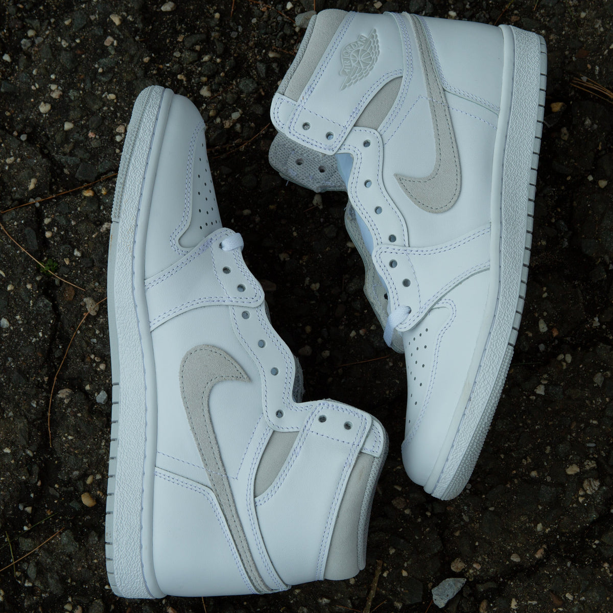 AIR JORDAN 1 HIGH 