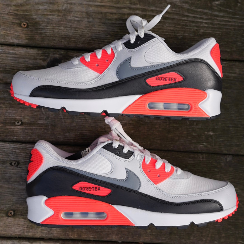 Infrared nike 90 sale