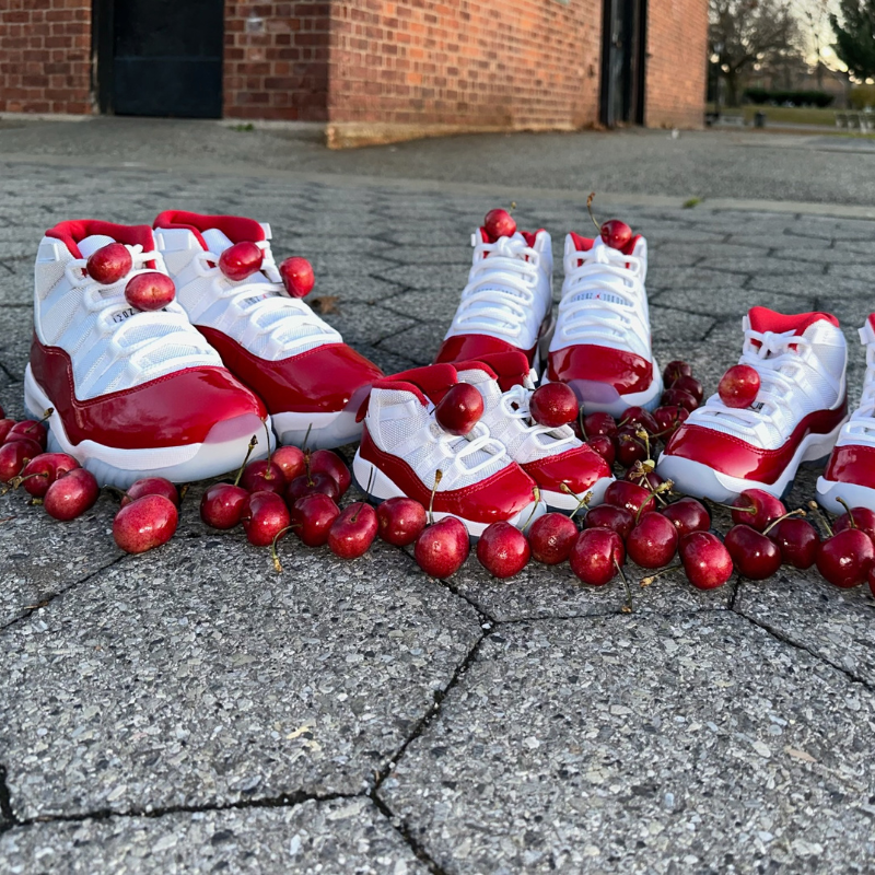 AIR Jordan 11 Retro Cherry