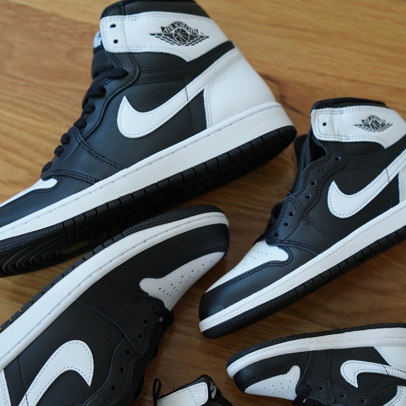 Air Jordan 1 High OG “Reverse Panda”