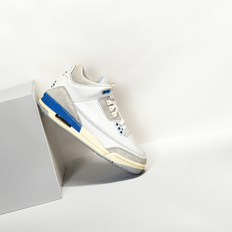 Air Jordan 3 Retro "Lucky Shorts" - Family Collection