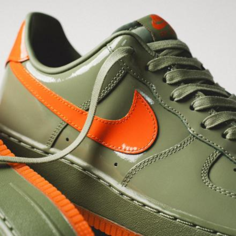 NIKE ☆ Air Force 1 Low ‘07 Premium ‘Oil Green’ Step into Style: The Nike Air Force 1 '07 Premium 'Oil Green'