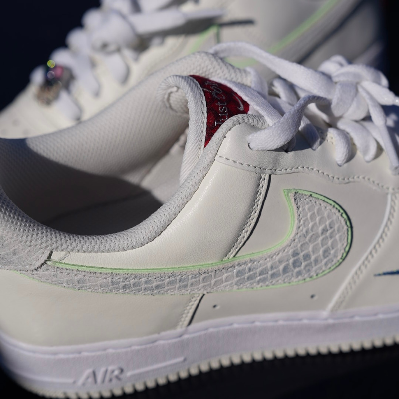Nike air force top 1 dragon scales
