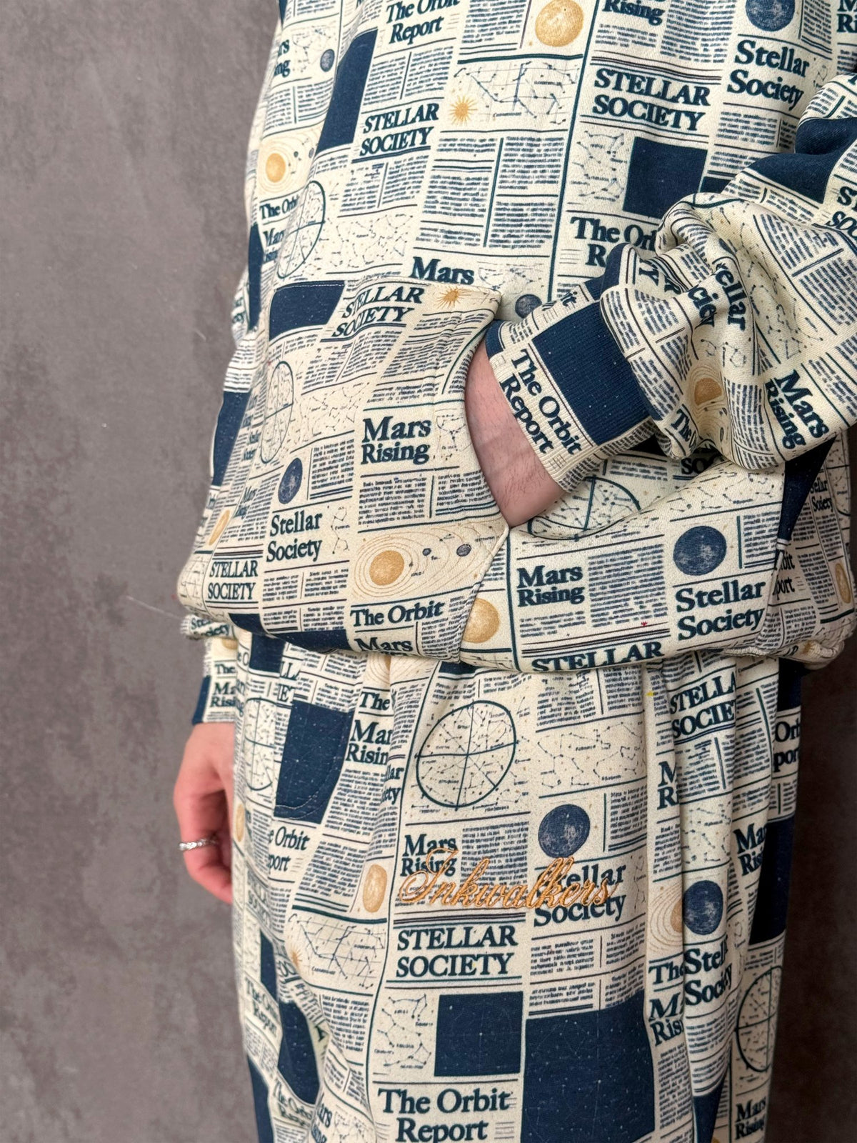 Inkwalkers Newspaper Co-ord Sweatpants - Cream/Navy