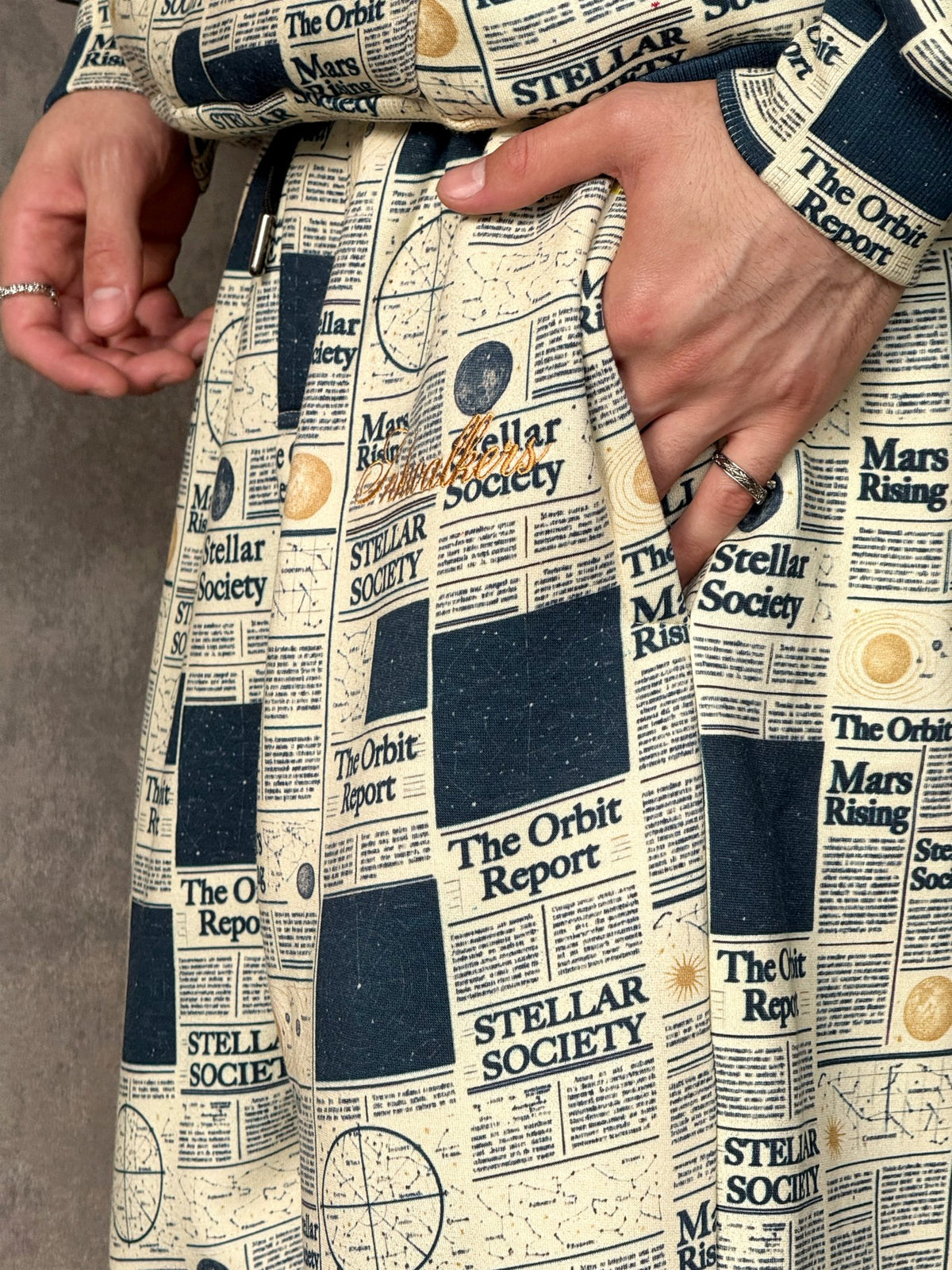 Inkwalkers Newspaper Co-ord Hoodie - Cream/Navy