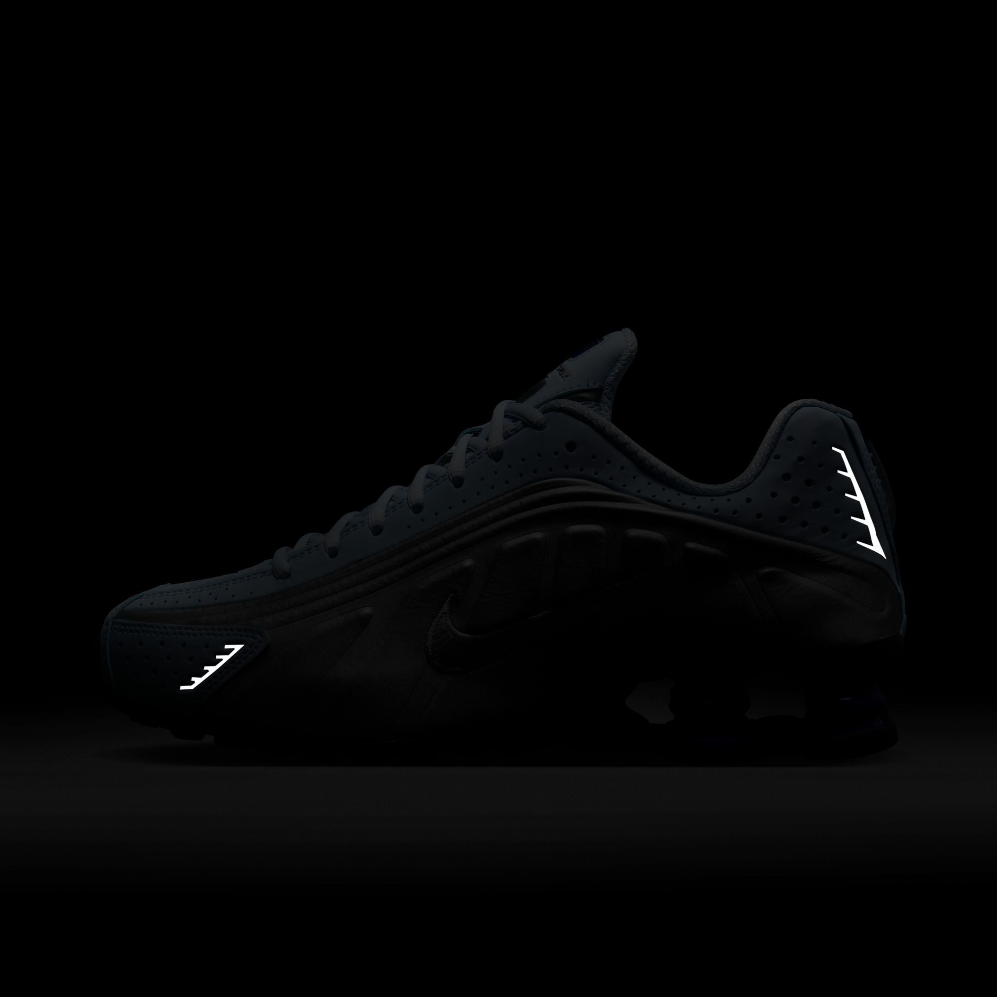 Nike Shox R4 - Women's