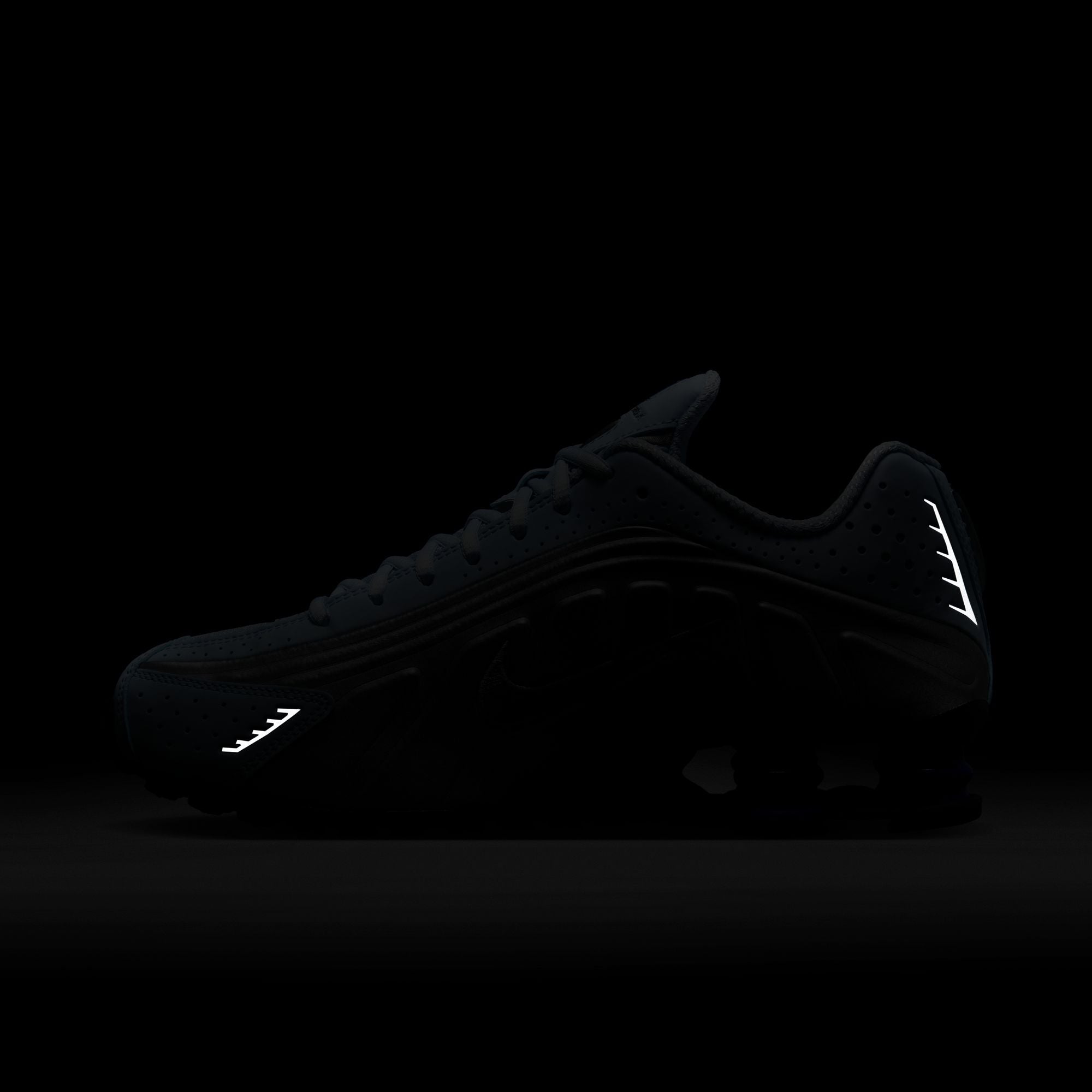 Nike Shox R4 - Women's
