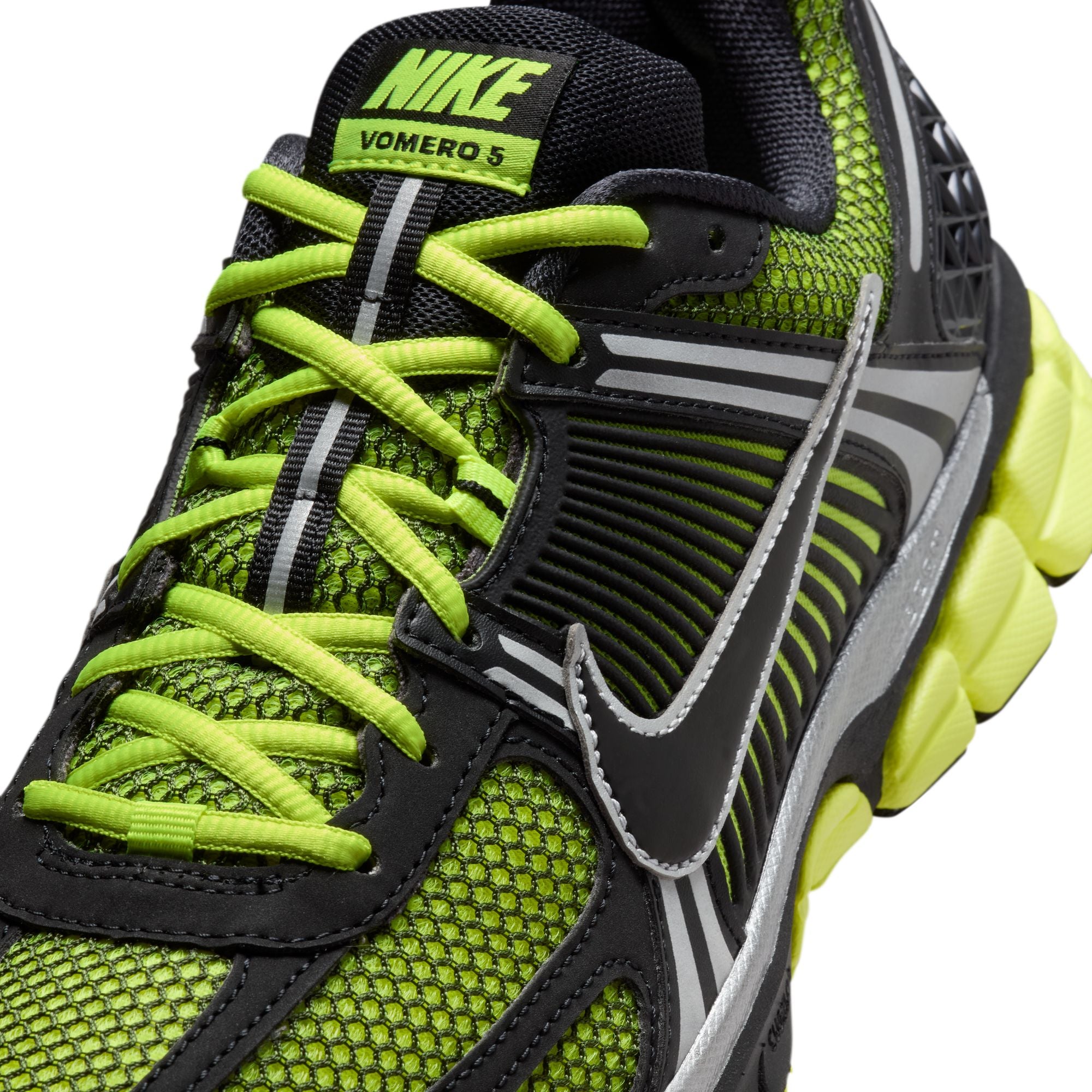 Nike Zoom Vomero 5 - Men's
