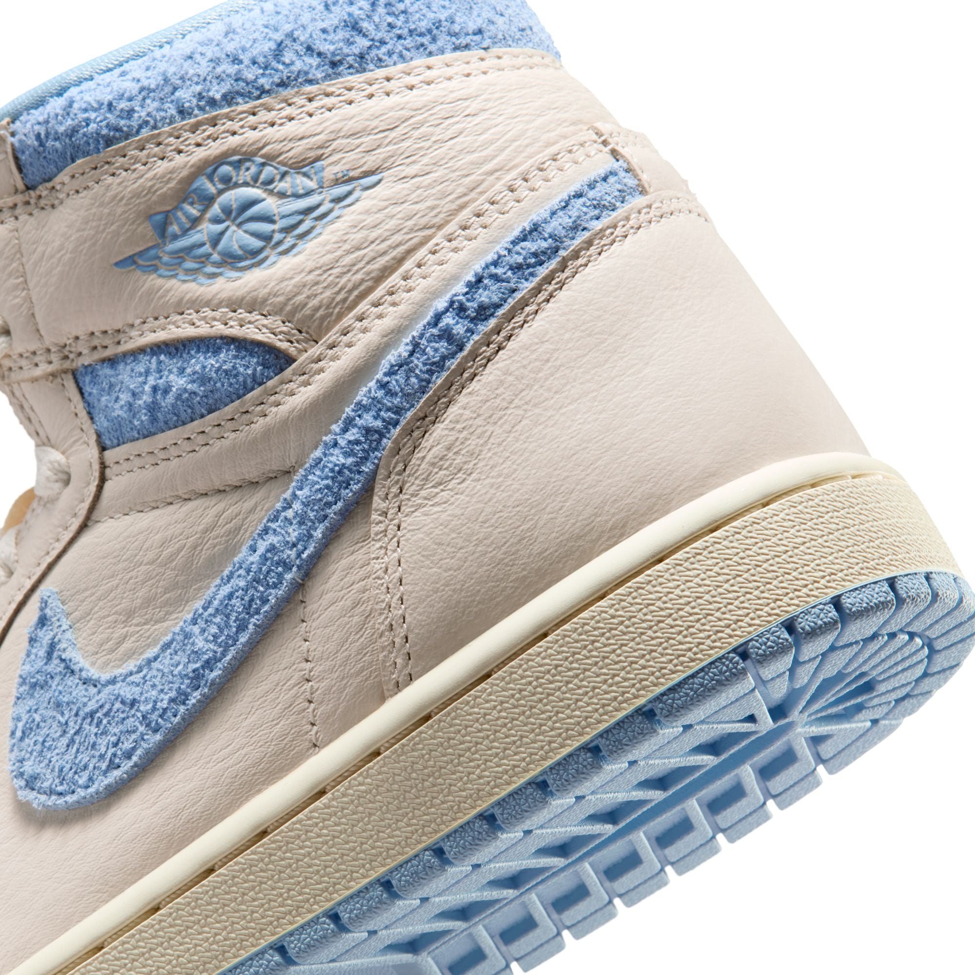 Air Jordan 1 Retro High OG "Psychic Blue" - Women's