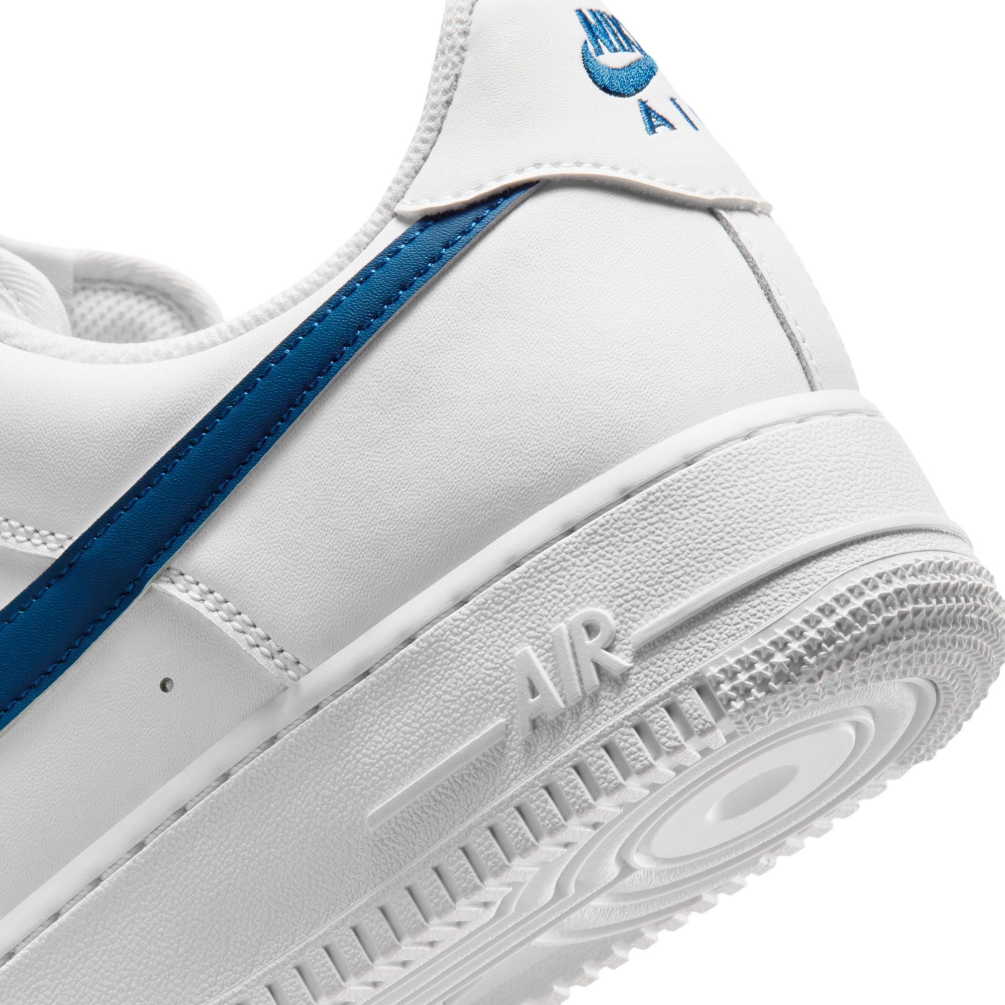 Nike Air Force 1'07 - Men's