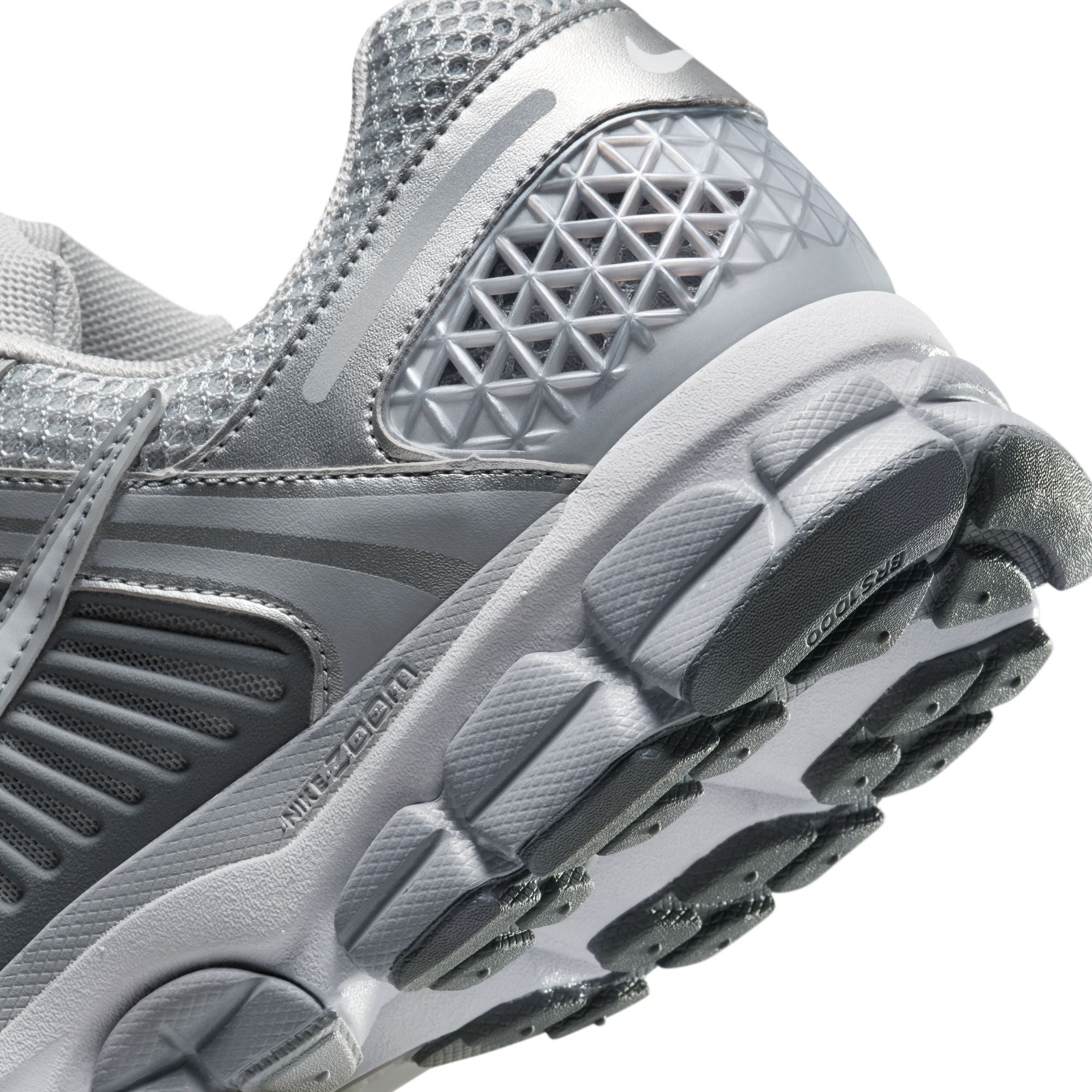 Nike Zoom Vomero 5 - Men's
