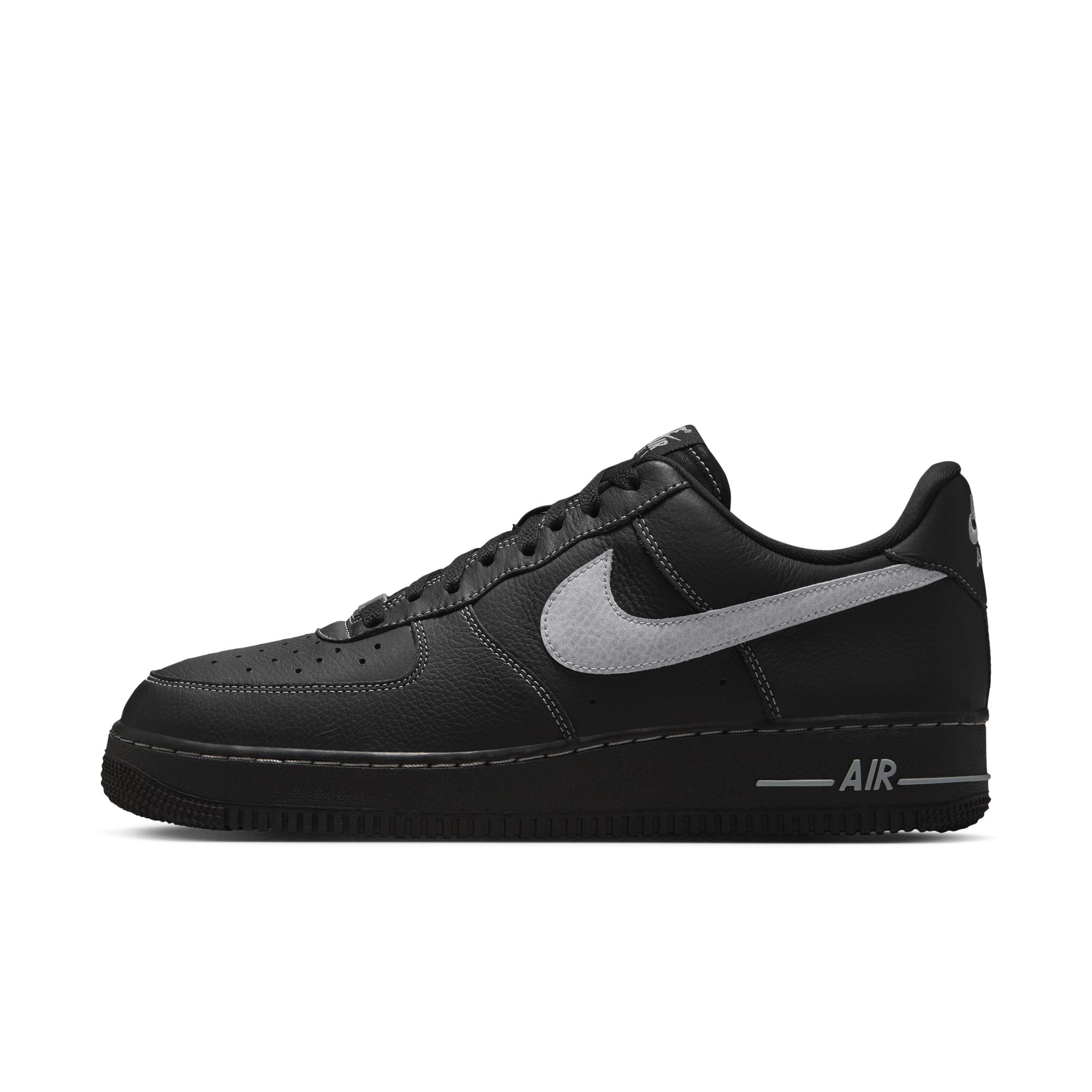 Nike Air Force 1 '07 LV8 - Men's