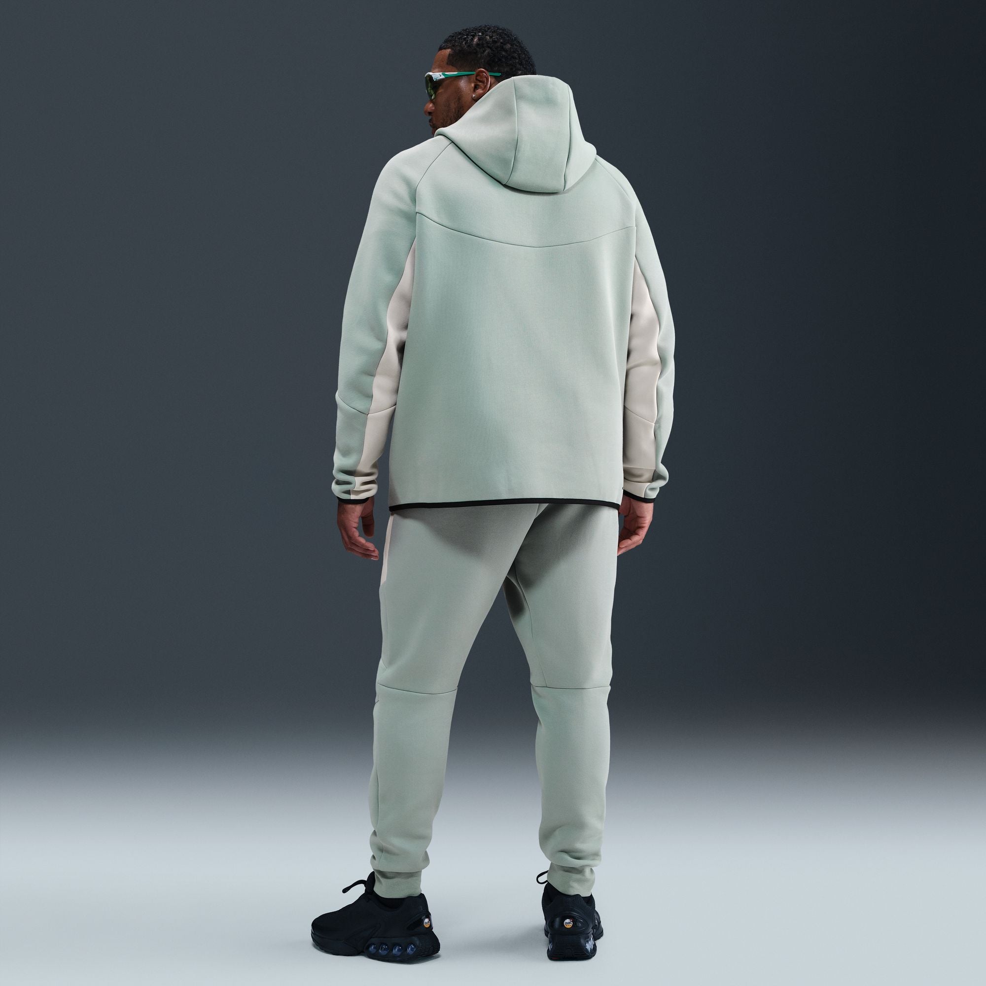 Nike Tech Full-Zip Windrunner Hoodie - Men's