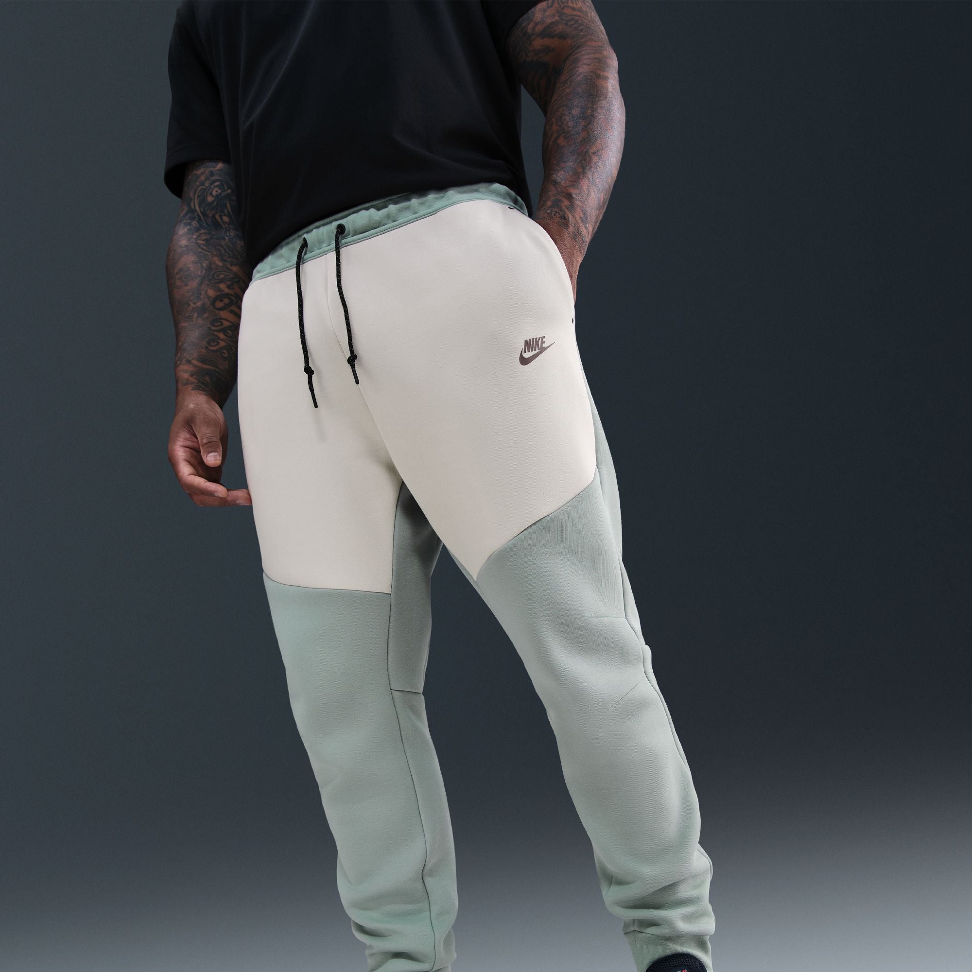 Nike Tech Fleece Joggers - Men's