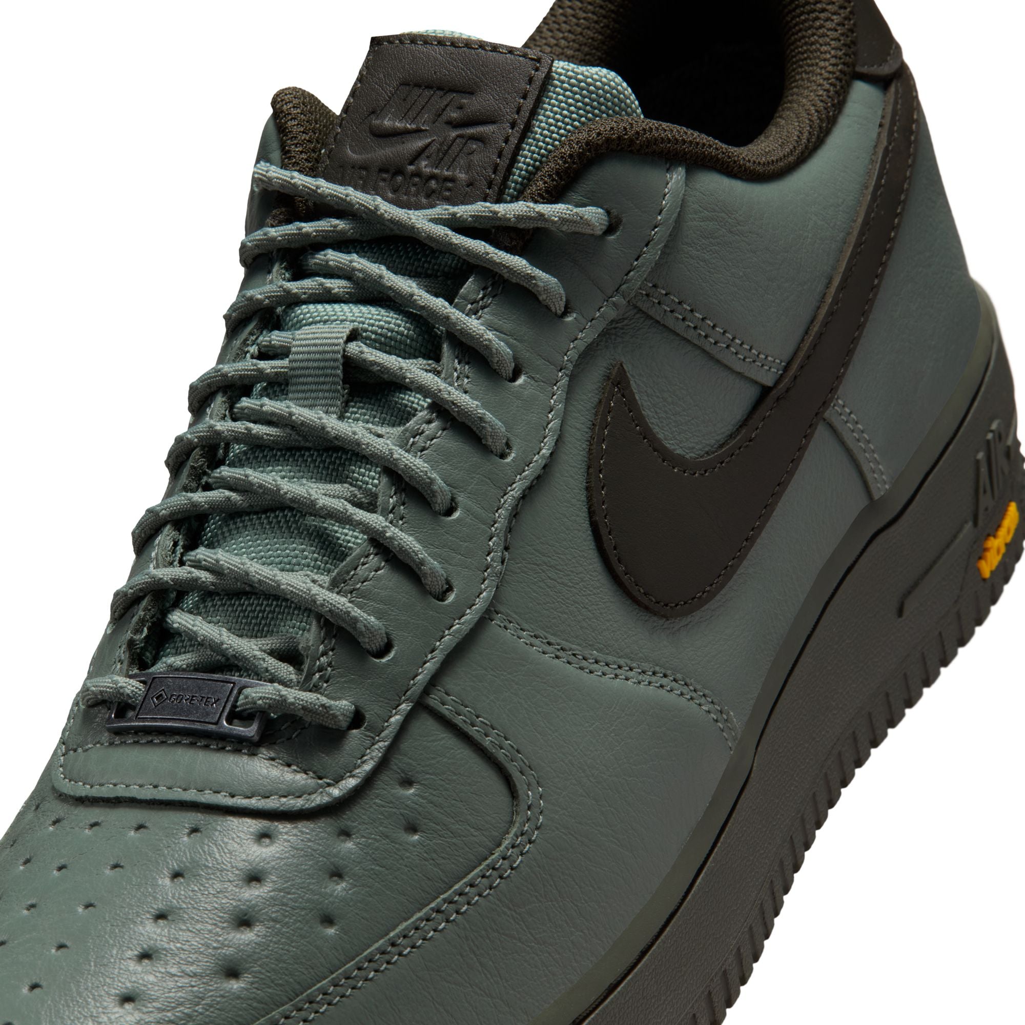 Nike Air Force 1 GTX - Men's