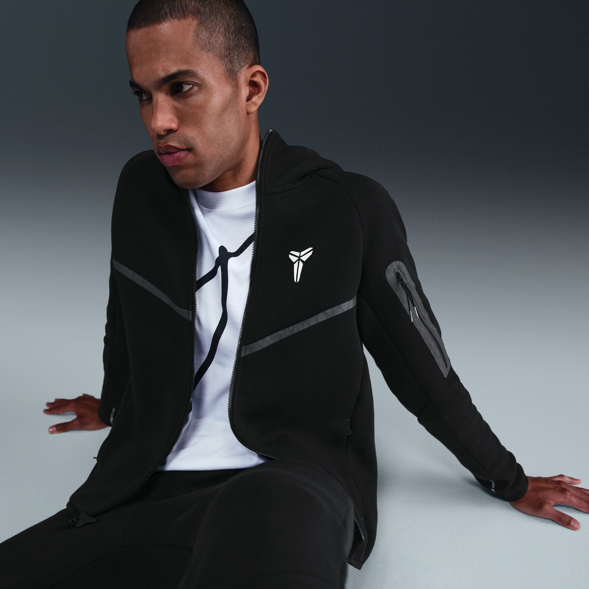 Nike Kobe Bryant Kobe Tech Fleece Full-Zip Windrunner Jacket - Men's