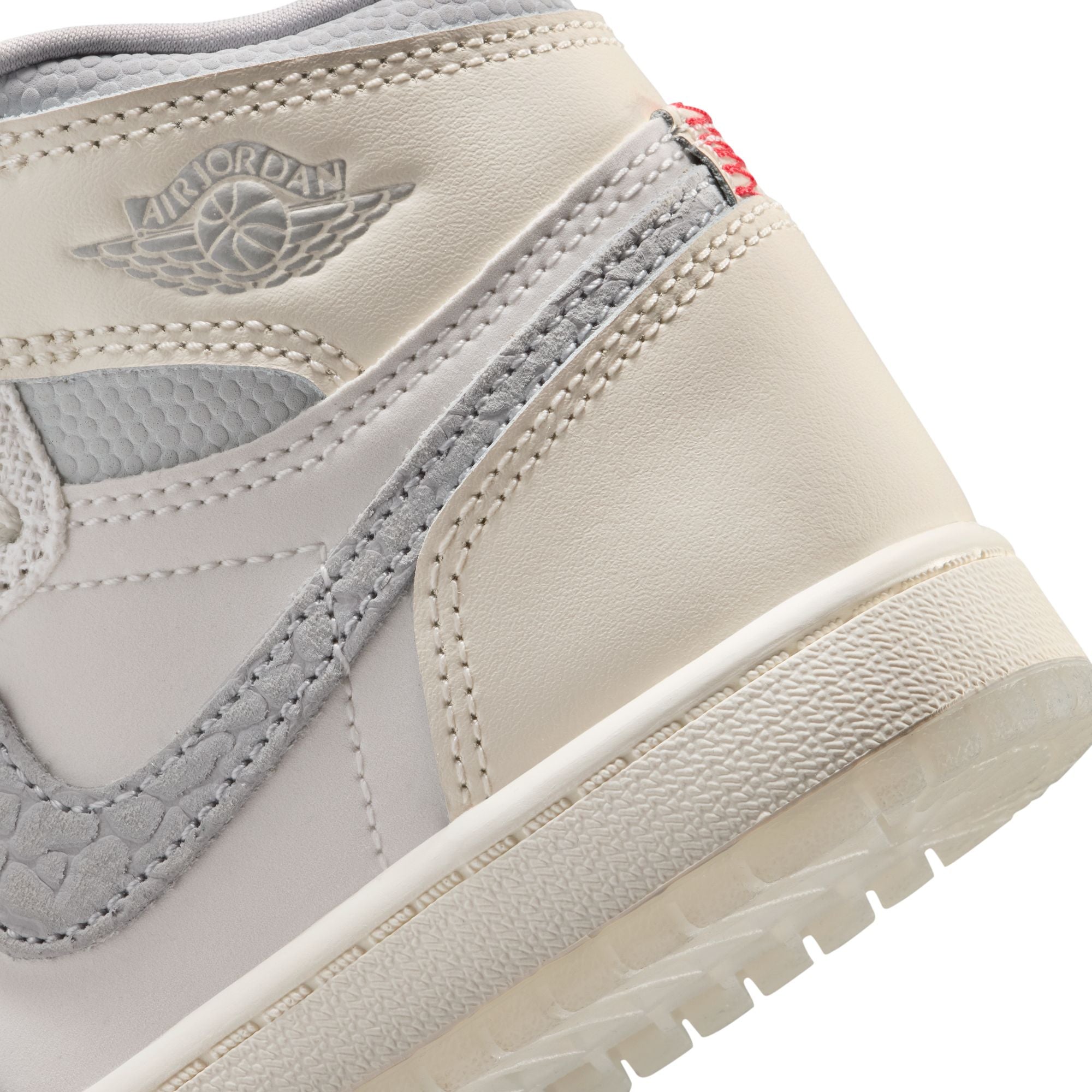 Air Jordan 1 Retro High OG "Sail University Red" - Preschool