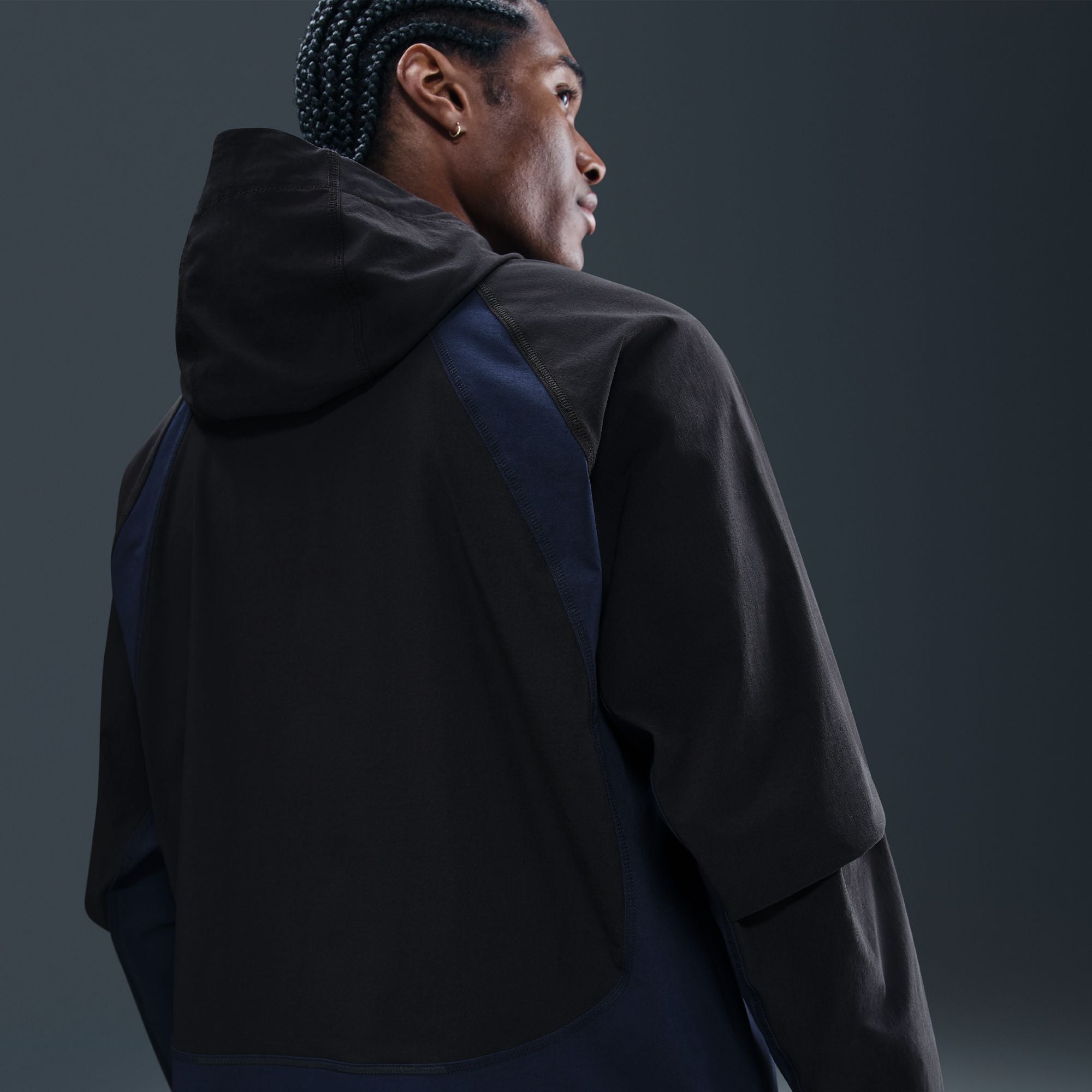 Nike Tech Dri-FIT Woven Color-Block Windrunner Loose Jacket - Men's