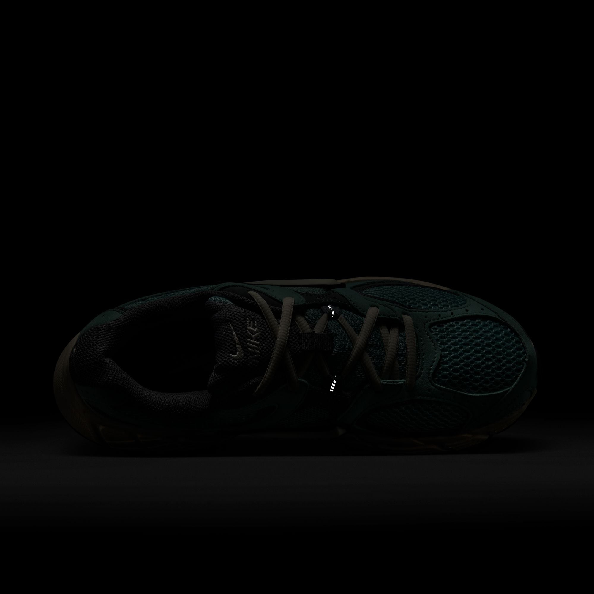 Nike V5 RNR - Women's