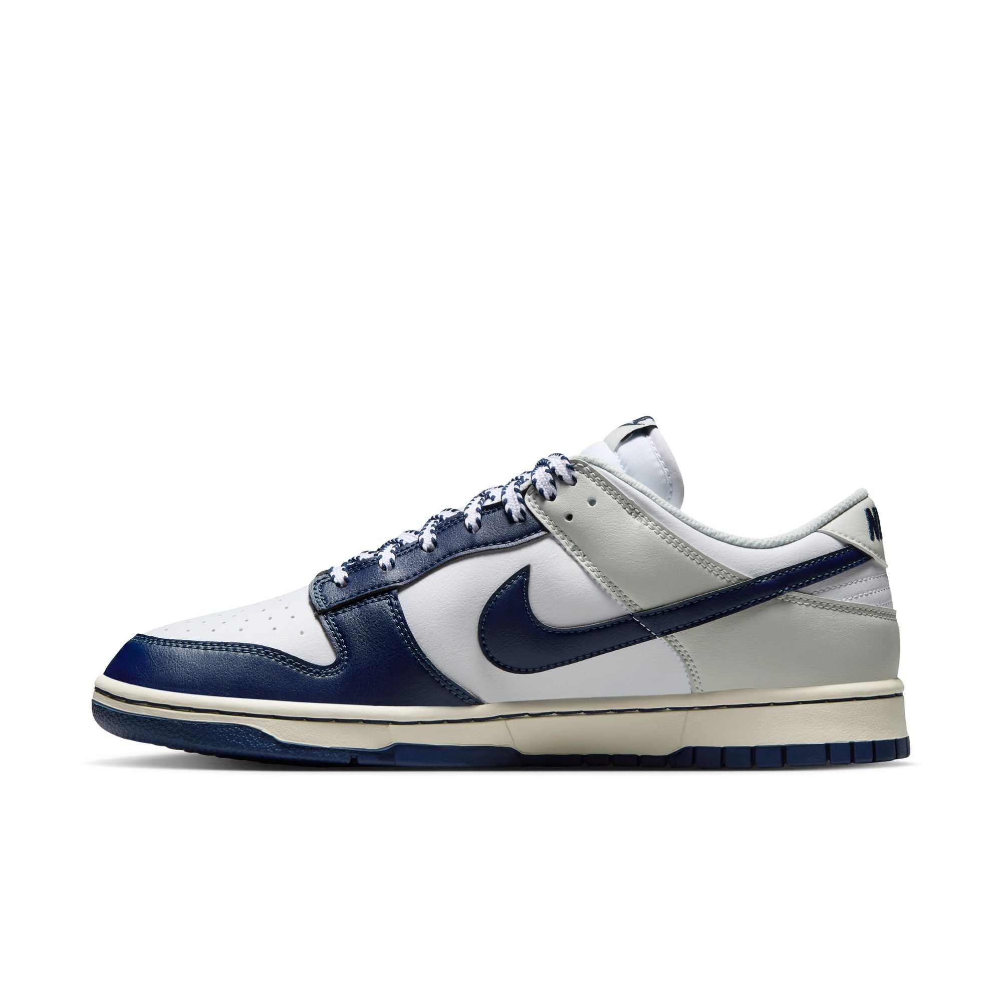 Nike Dunk Low Retro "New York Yankees" - Men's