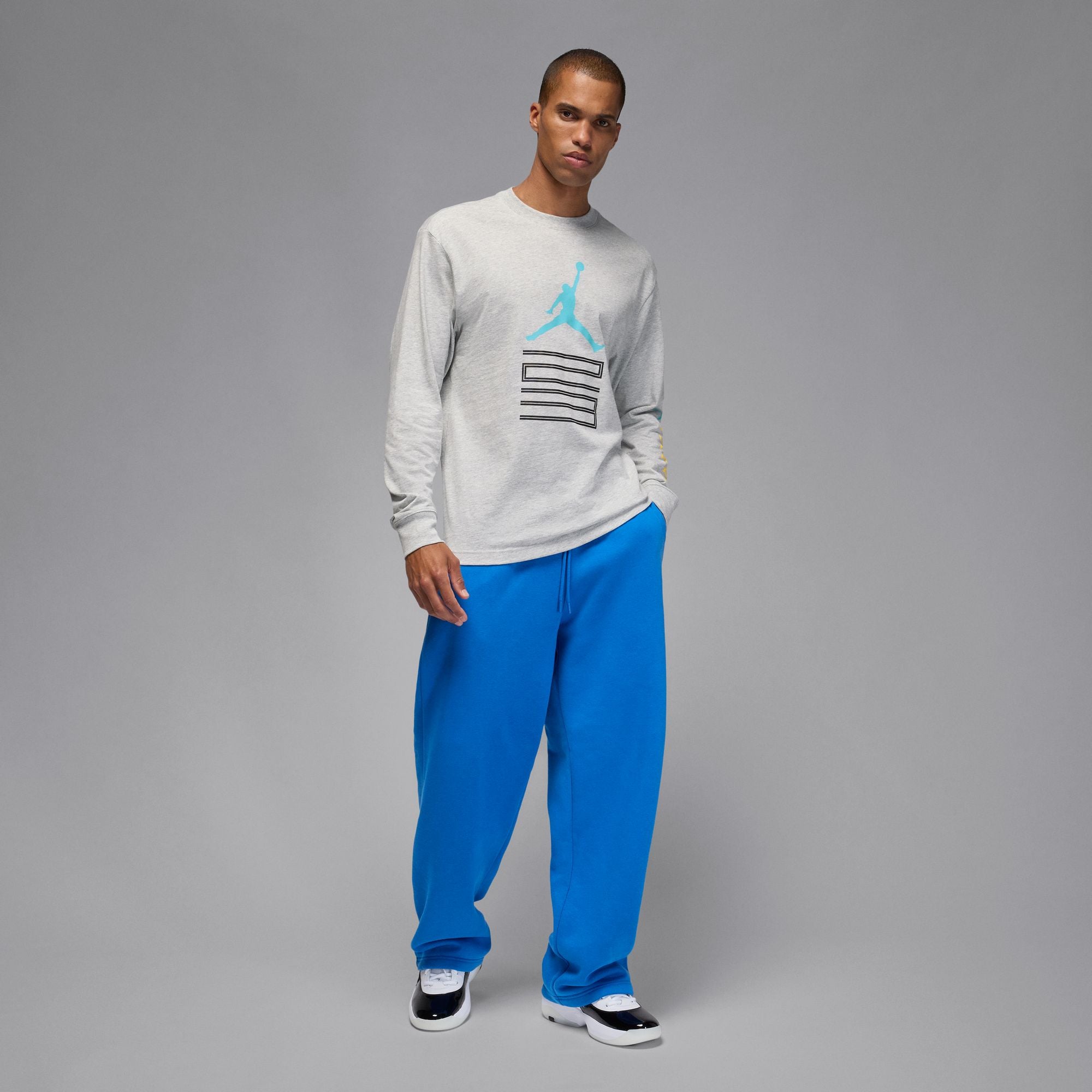 Air Jordan Brooklyn AJ11 Graphic Long-Sleeve T-Shirt - Men's