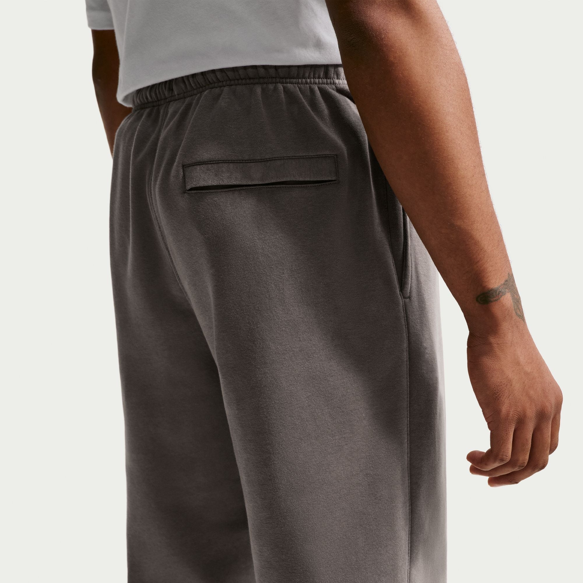 Nike Sportswear Club Washed Cuffed Fleece Pants - Men's