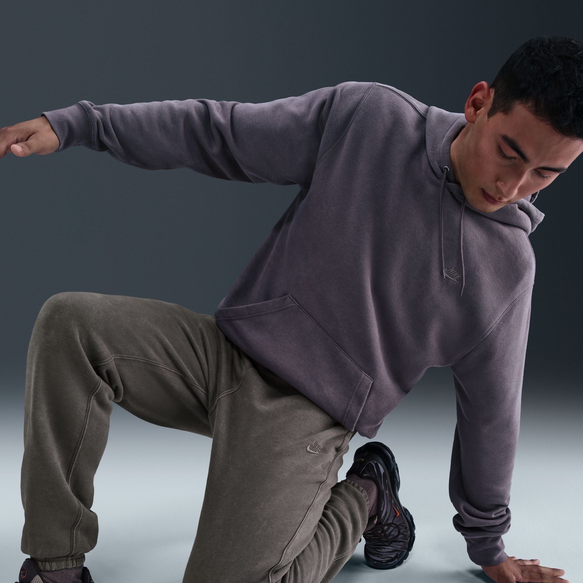 Nike Sportswear Club Washed Cuffed Fleece Pants - Men's