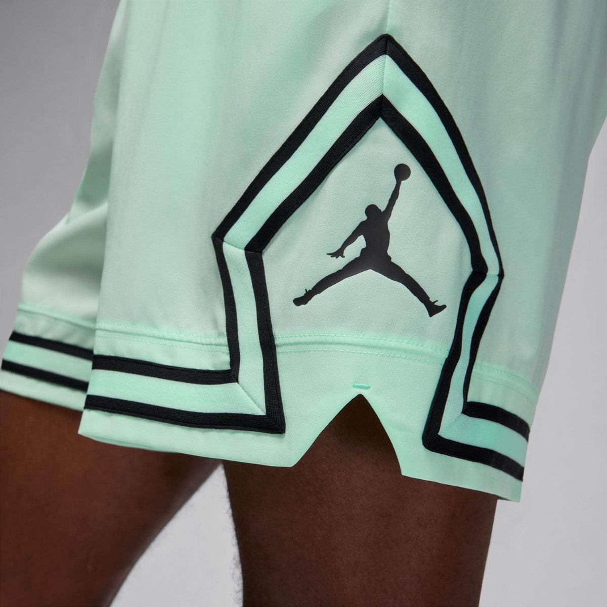 Air Jordan Apparel Air Jordan Sport Dri-FIT Woven Diamond Shorts - Men's
