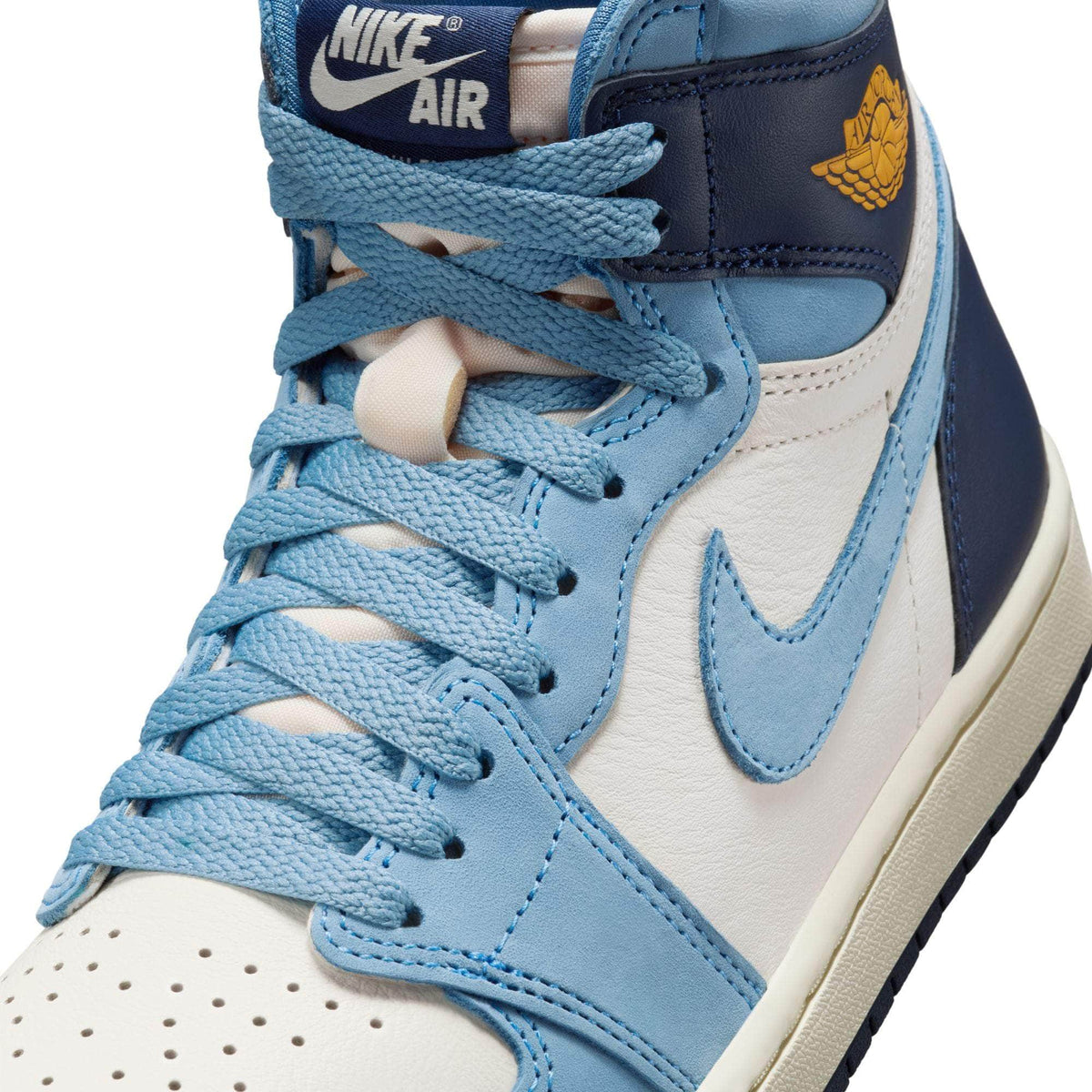 Air Jordan FOOTWEAR Air Jordan 1 High OG “First in Flight” - Women's
