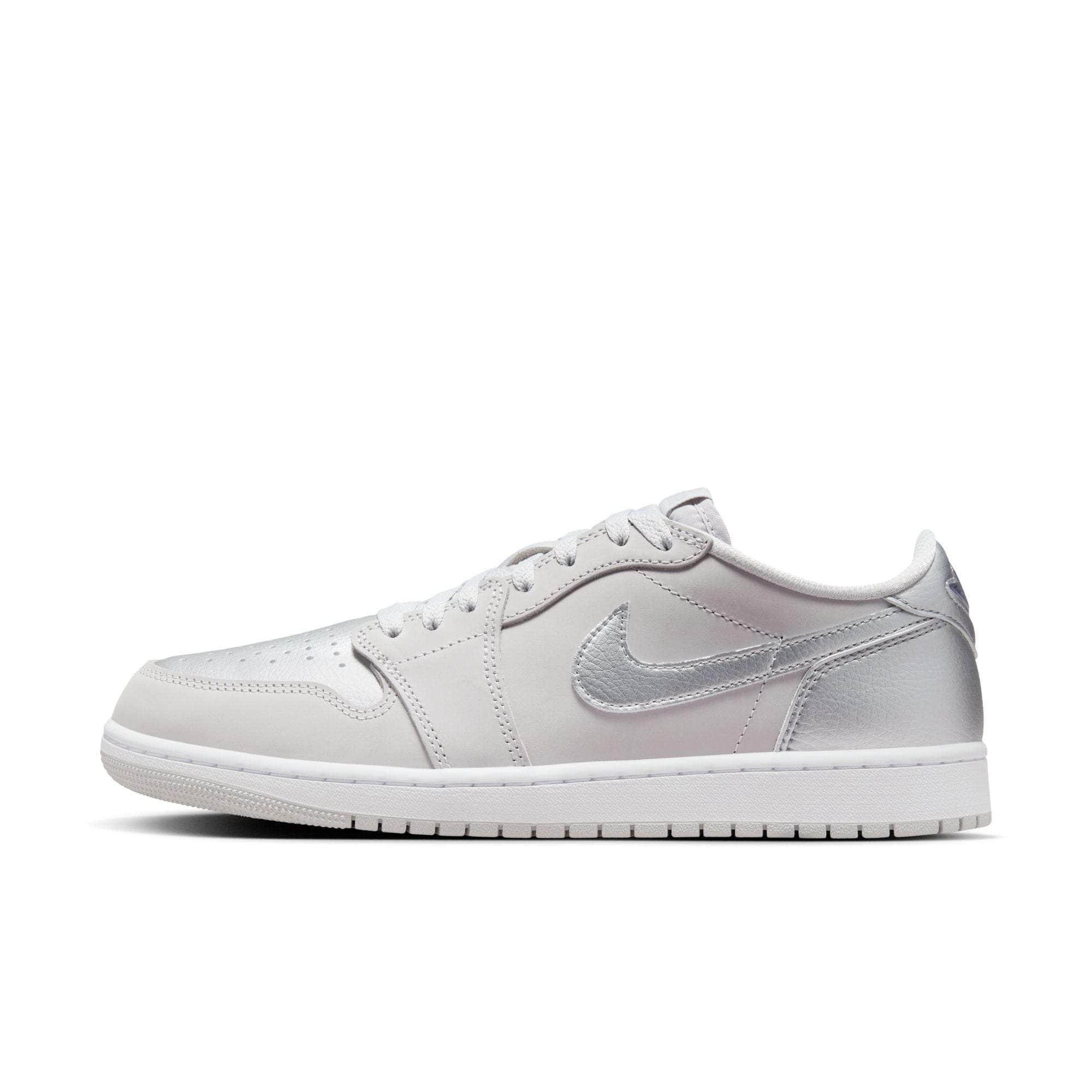 Air Jordan FOOTWEAR Air Jordan 1 Low OG "Silver" - Men's