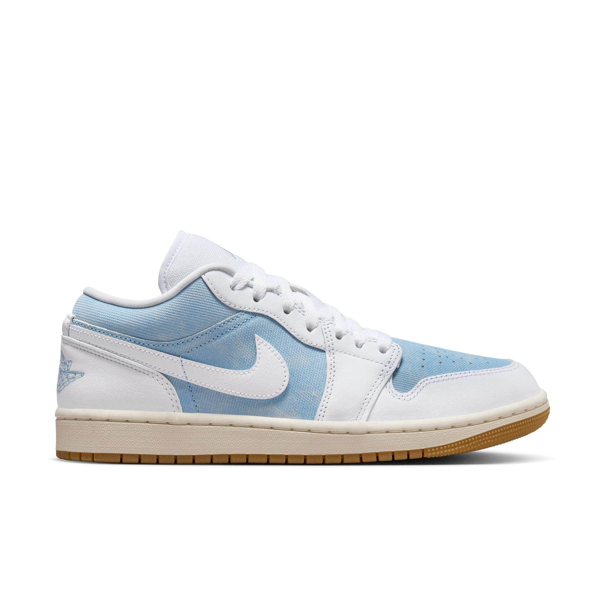 Air Jordan FOOTWEAR Air Jordan 1 Low SE "Denim Worn Blue" - Women's