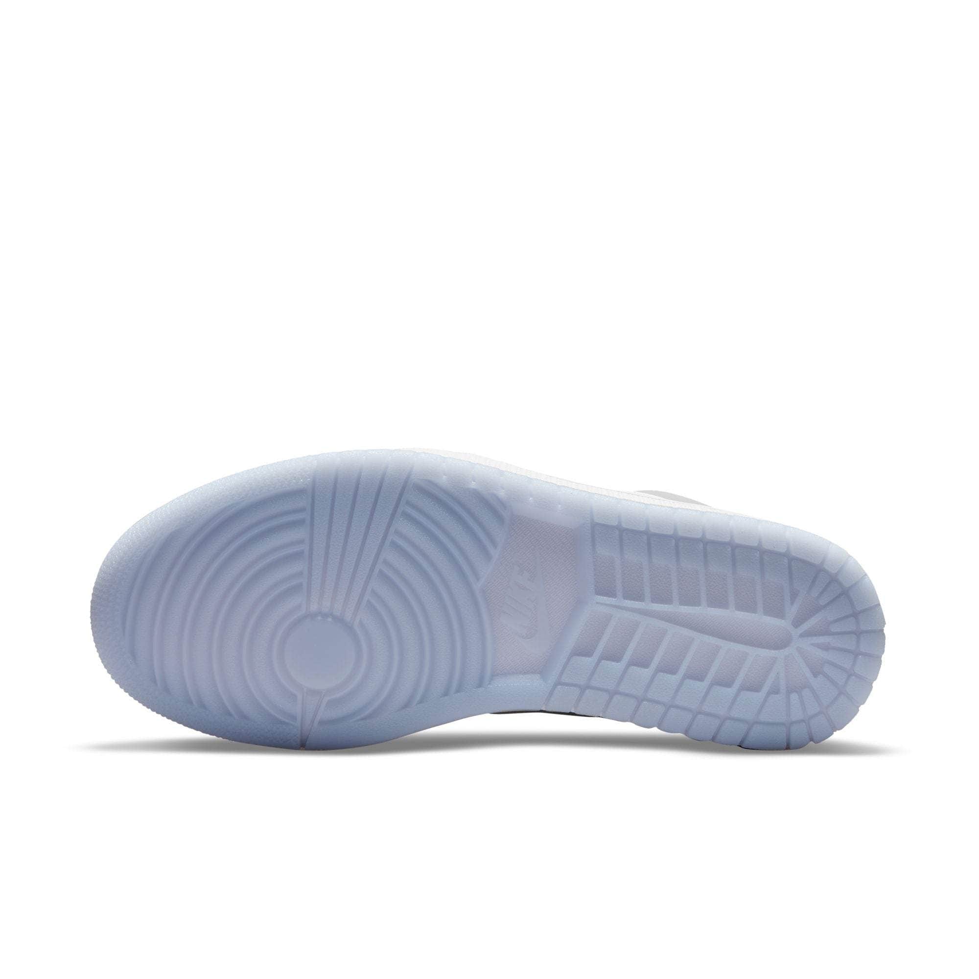 Air Jordan FOOTWEAR Air Jordan 1 Low "Wolf Grey" - Women's