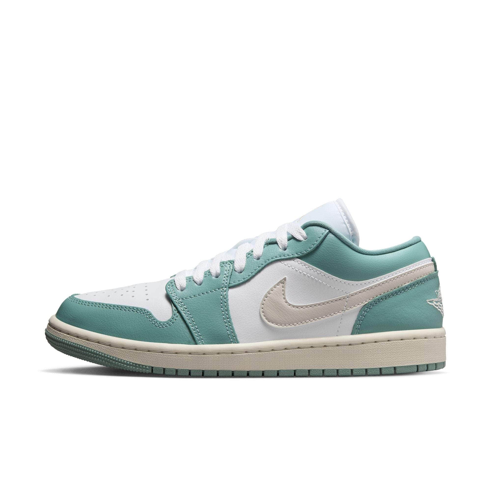 Air Jordan FOOTWEAR Air Jordan 1 Low - Women's