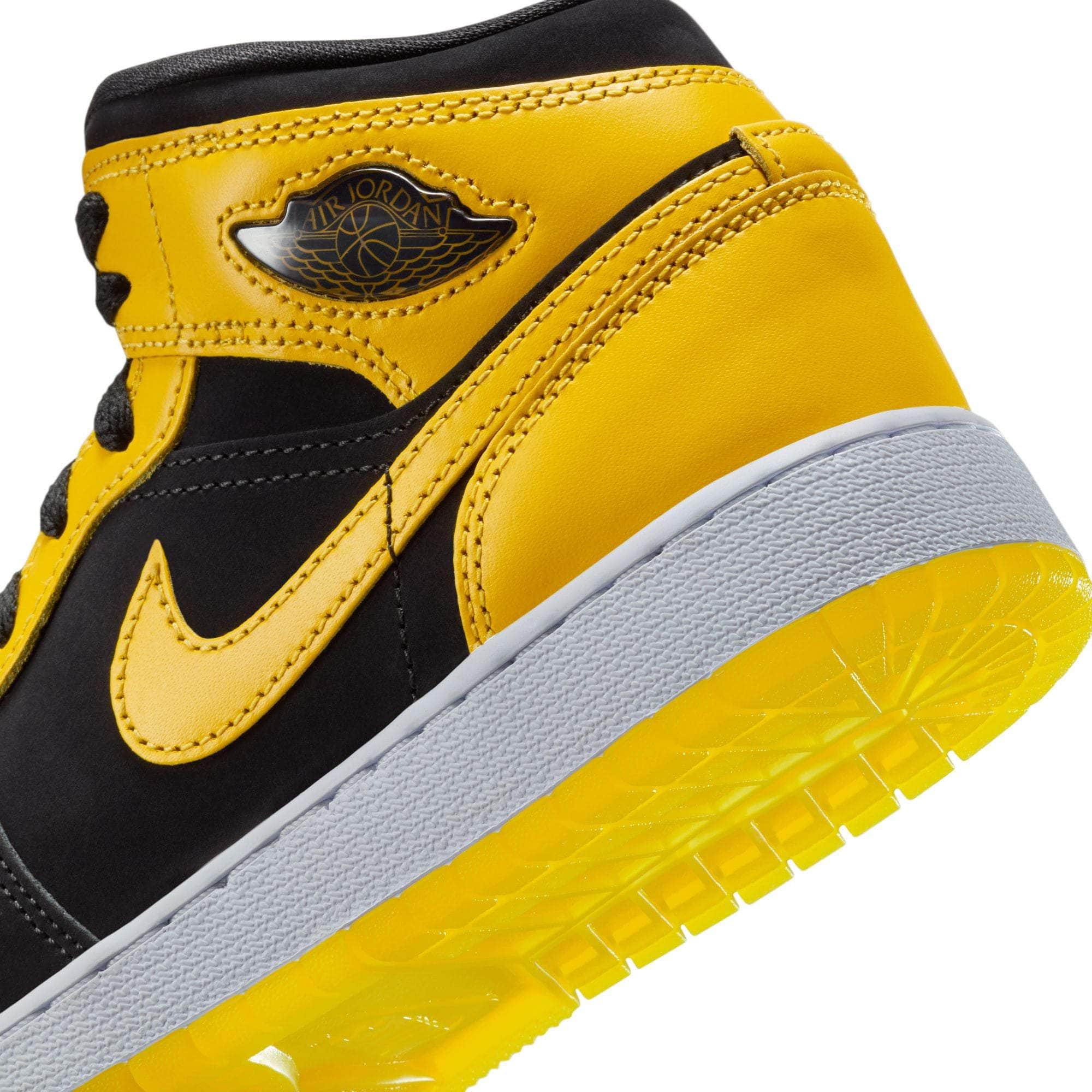 Air Jordan FOOTWEAR Air Jordan 1 Mid "New Love" - Non Adult