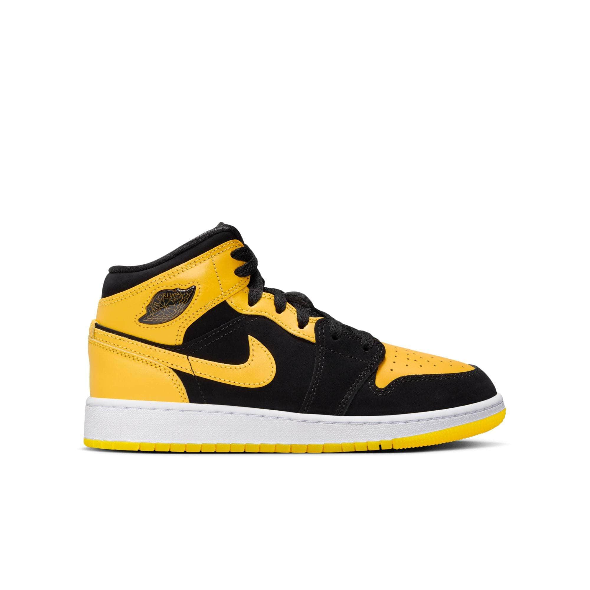 Air Jordan FOOTWEAR Air Jordan 1 Mid "New Love" - Non Adult