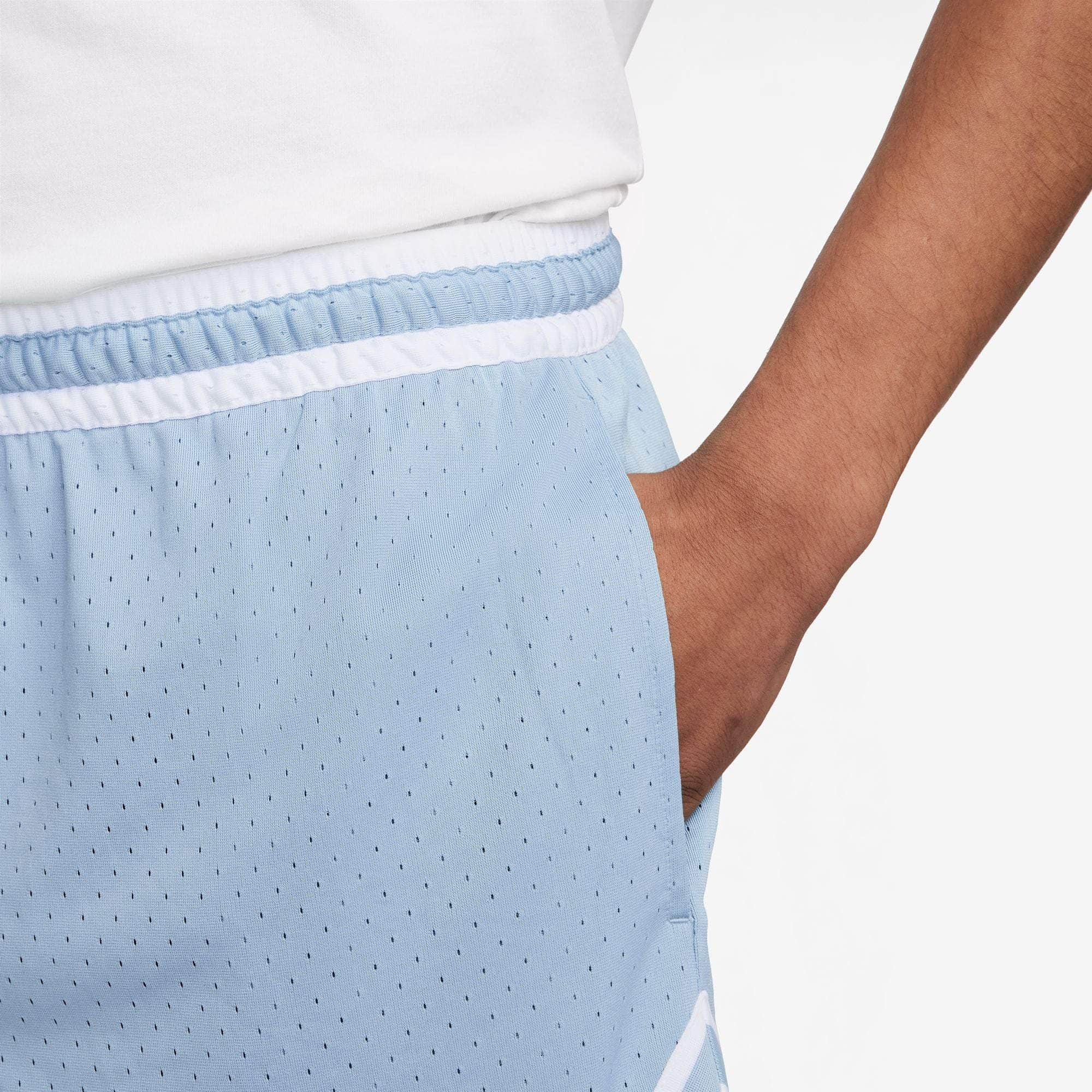 Nike APPAREL Air Jordan Sport Dri-FIT Mesh Diamond Shorts - Men's