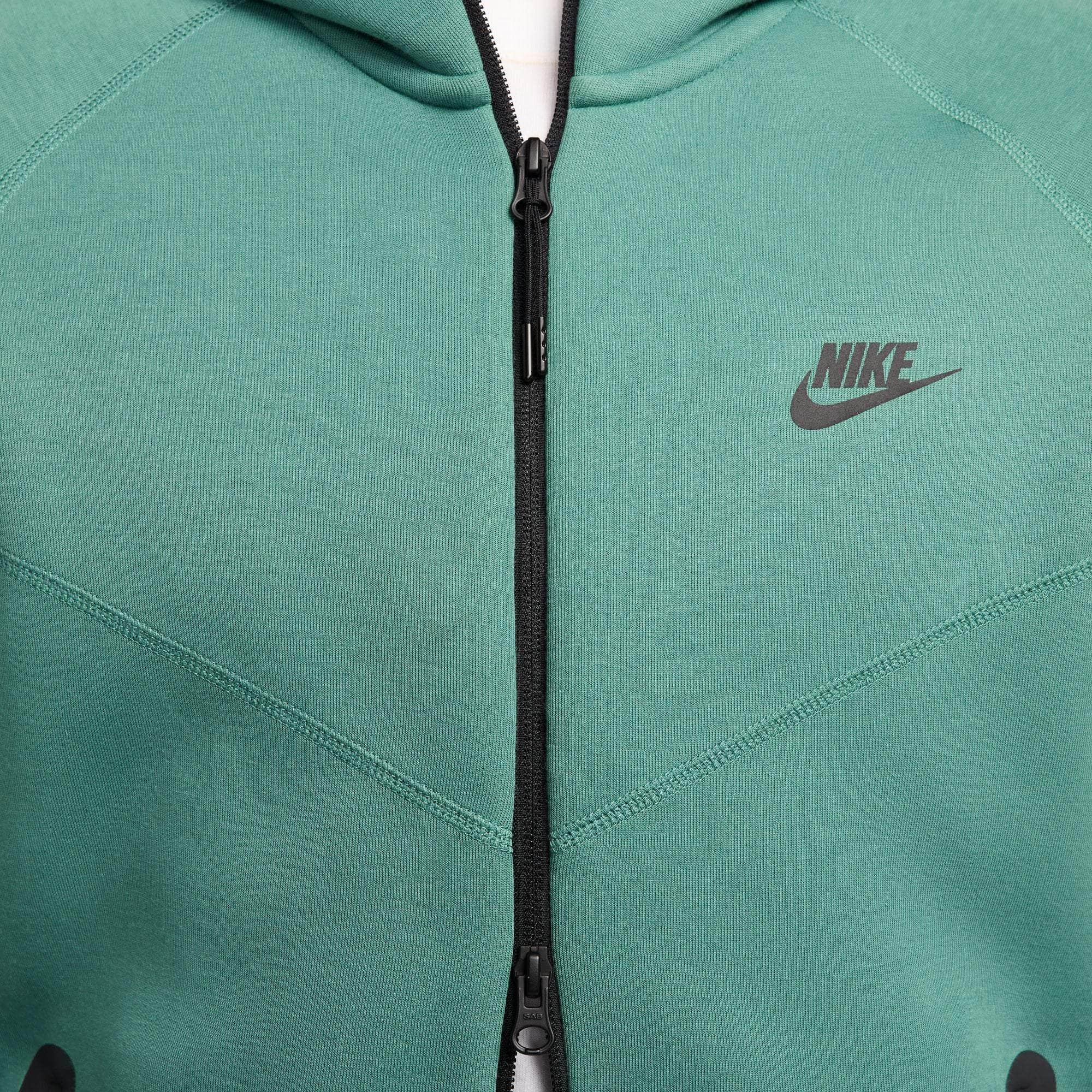 Nike APPAREL Nike Sportswear Tech Fleece Windrunner Full-Zip Hoodie - Men's