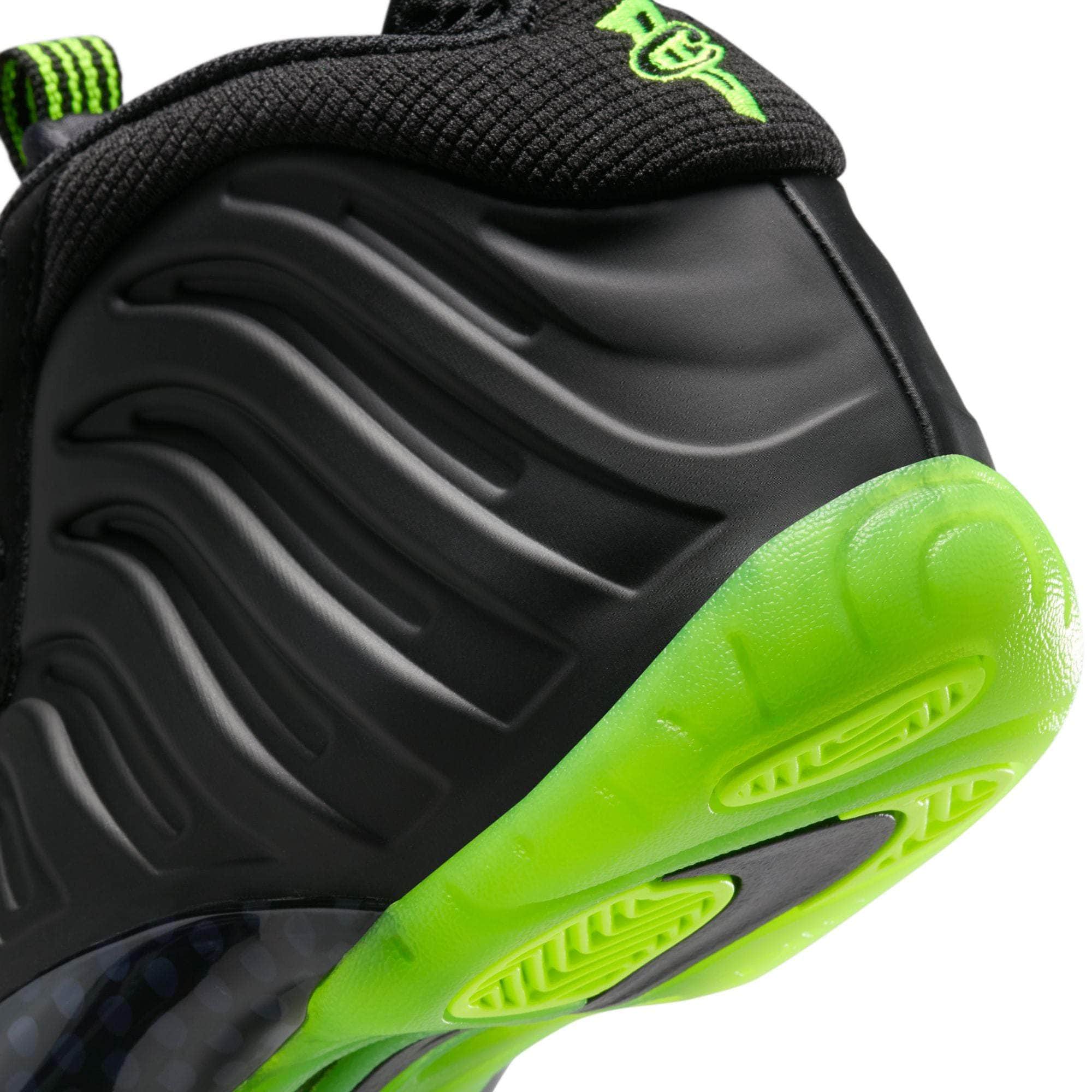 Nike FOOTWEAR Nike Air Foamposite One "Black Volt" - Boy's Grade School