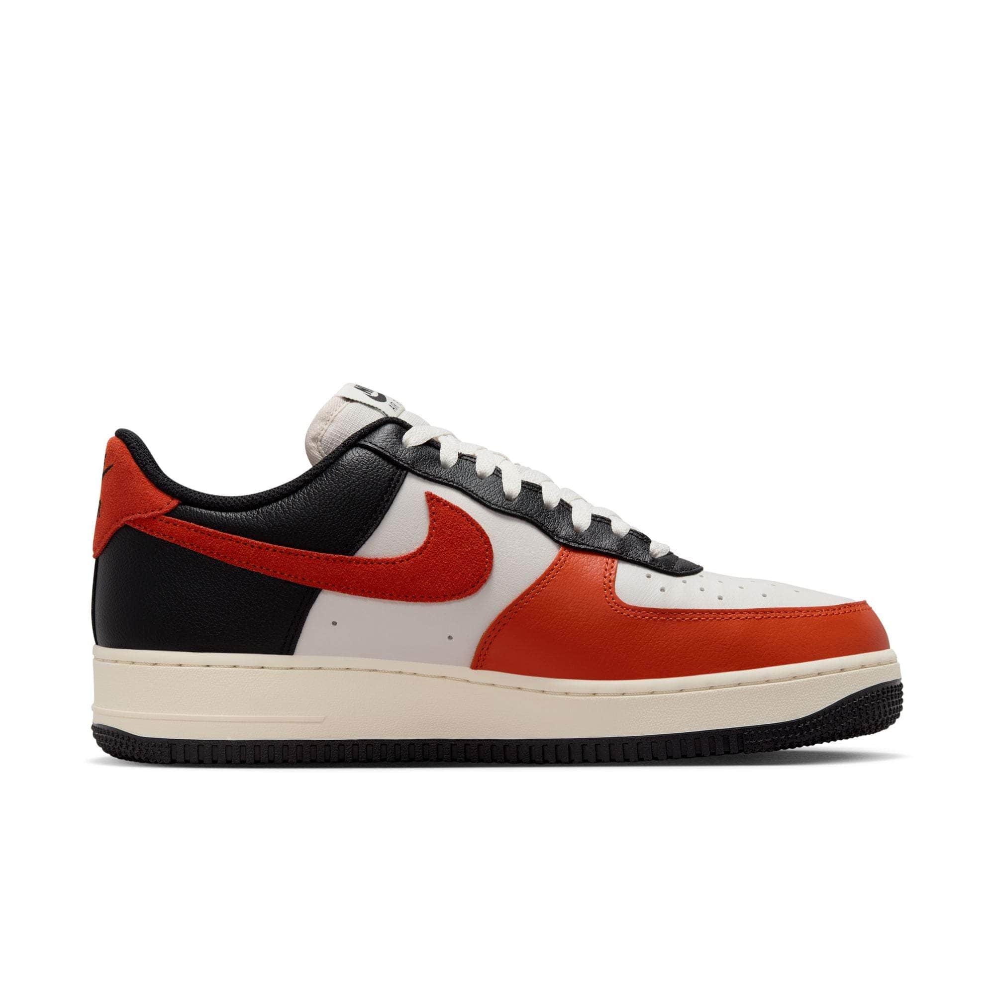 Nike FOOTWEAR Nike Air Force 1 '07 LV8 - Men's