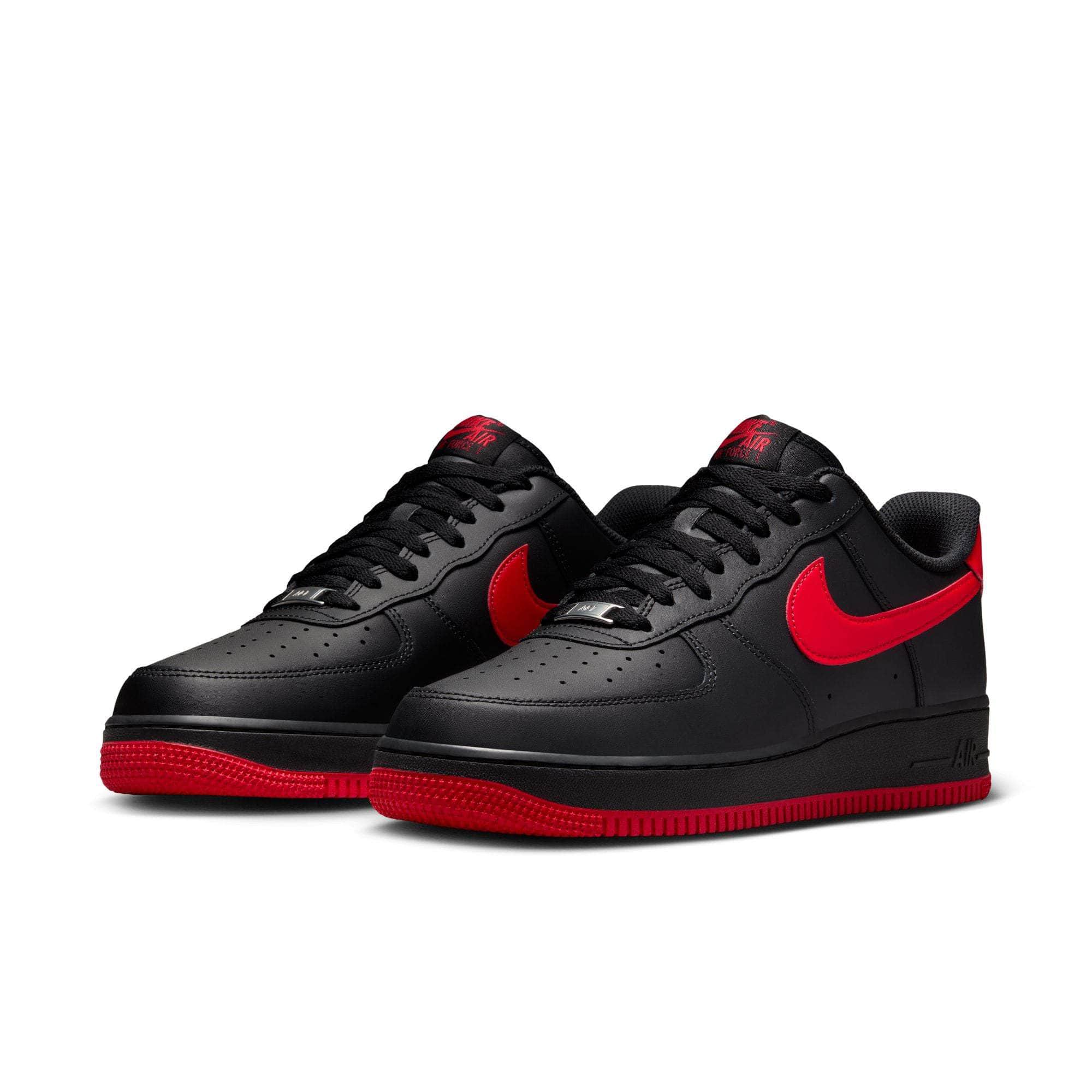 Nike FOOTWEAR Nike Air Force 1 '07 - Men's