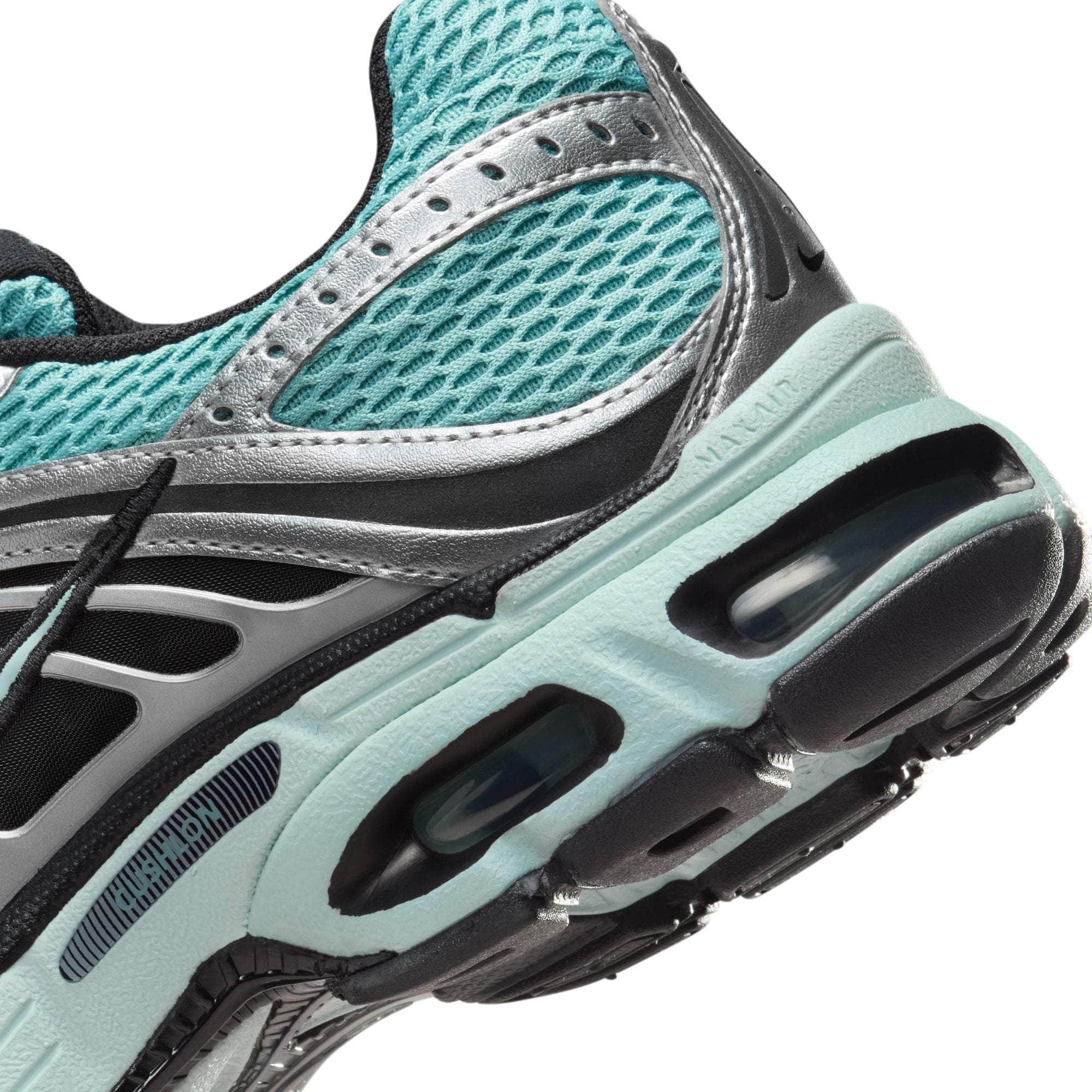 Nike FOOTWEAR Nike Air Max Moto 2K - Women's