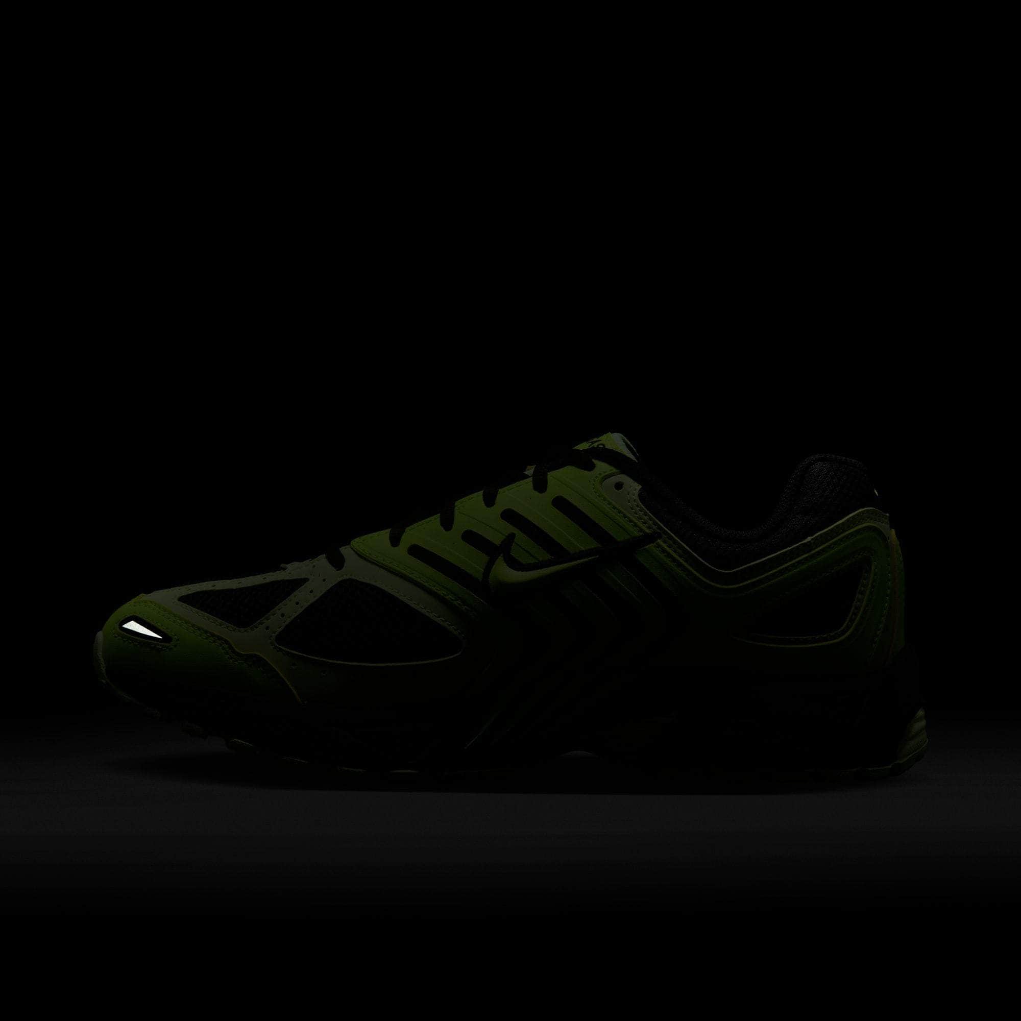 Nike FOOTWEAR Nike Air Peg 2K5 "Volt Black" - Men's