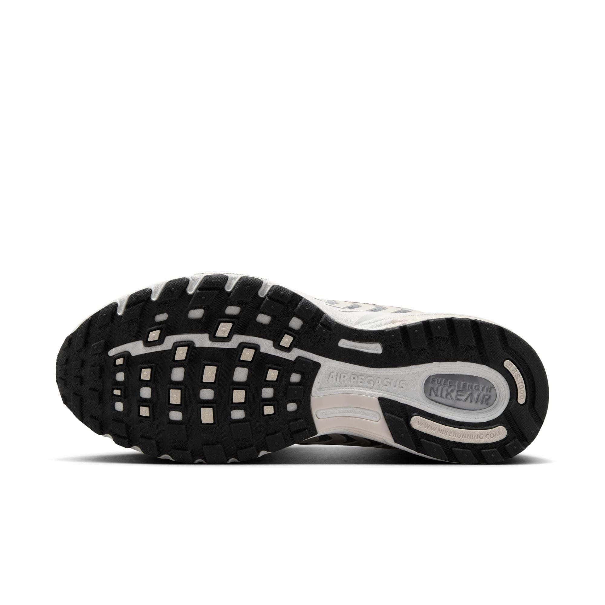 Nike FOOTWEAR Nike Air Pegasus 2005 - Women's