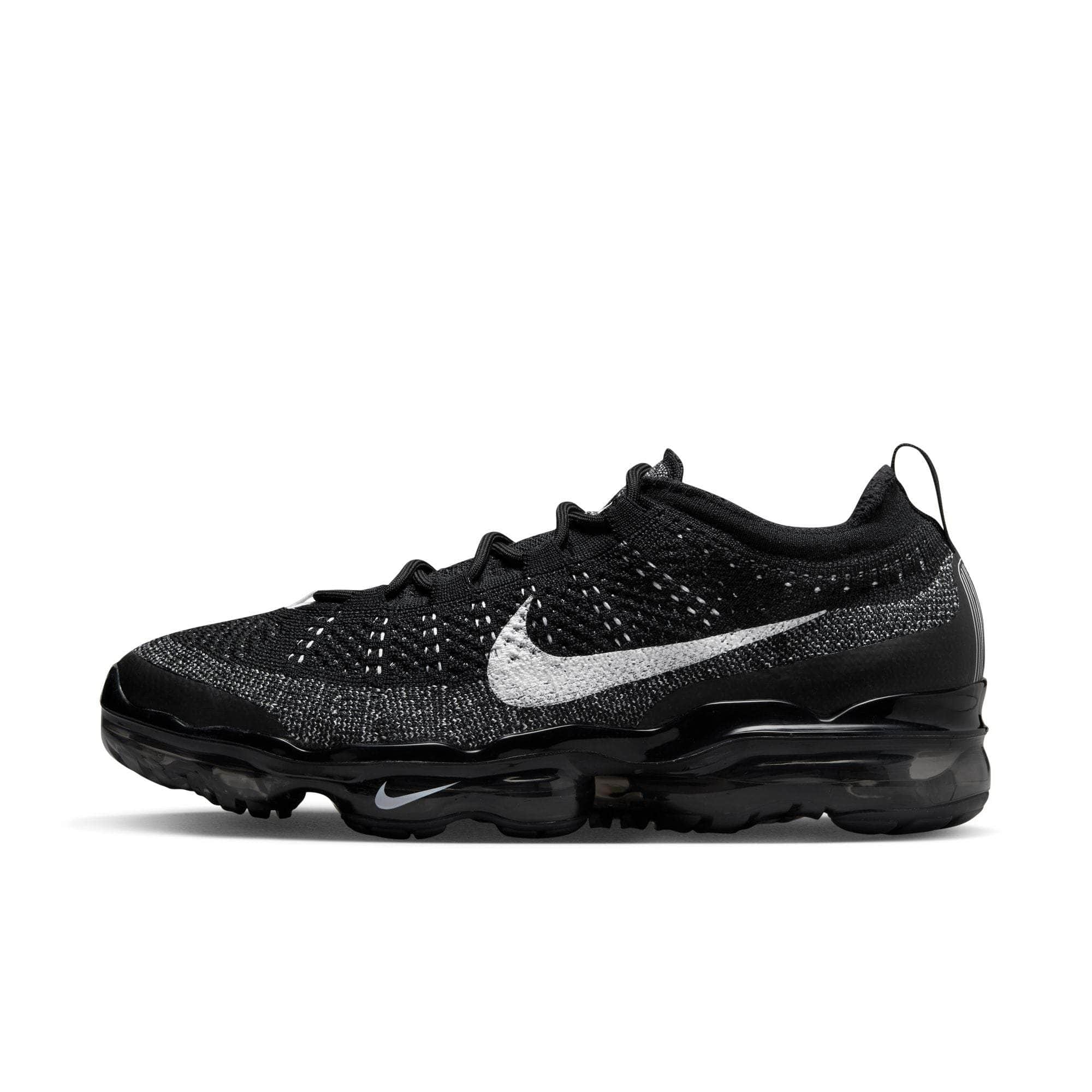Nike FOOTWEAR Nike Air VaporMax 2023 Flyknit "Oreo" - Men's