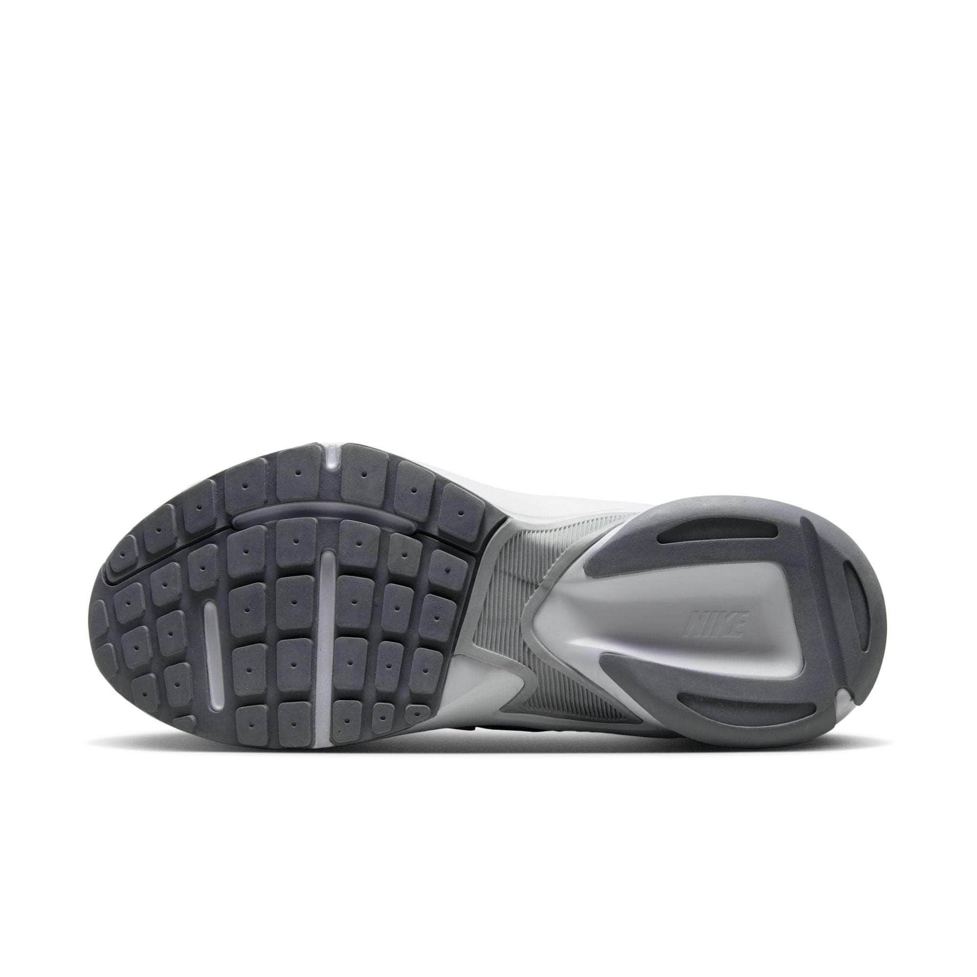 Nike FOOTWEAR Nike AL8 - Women's