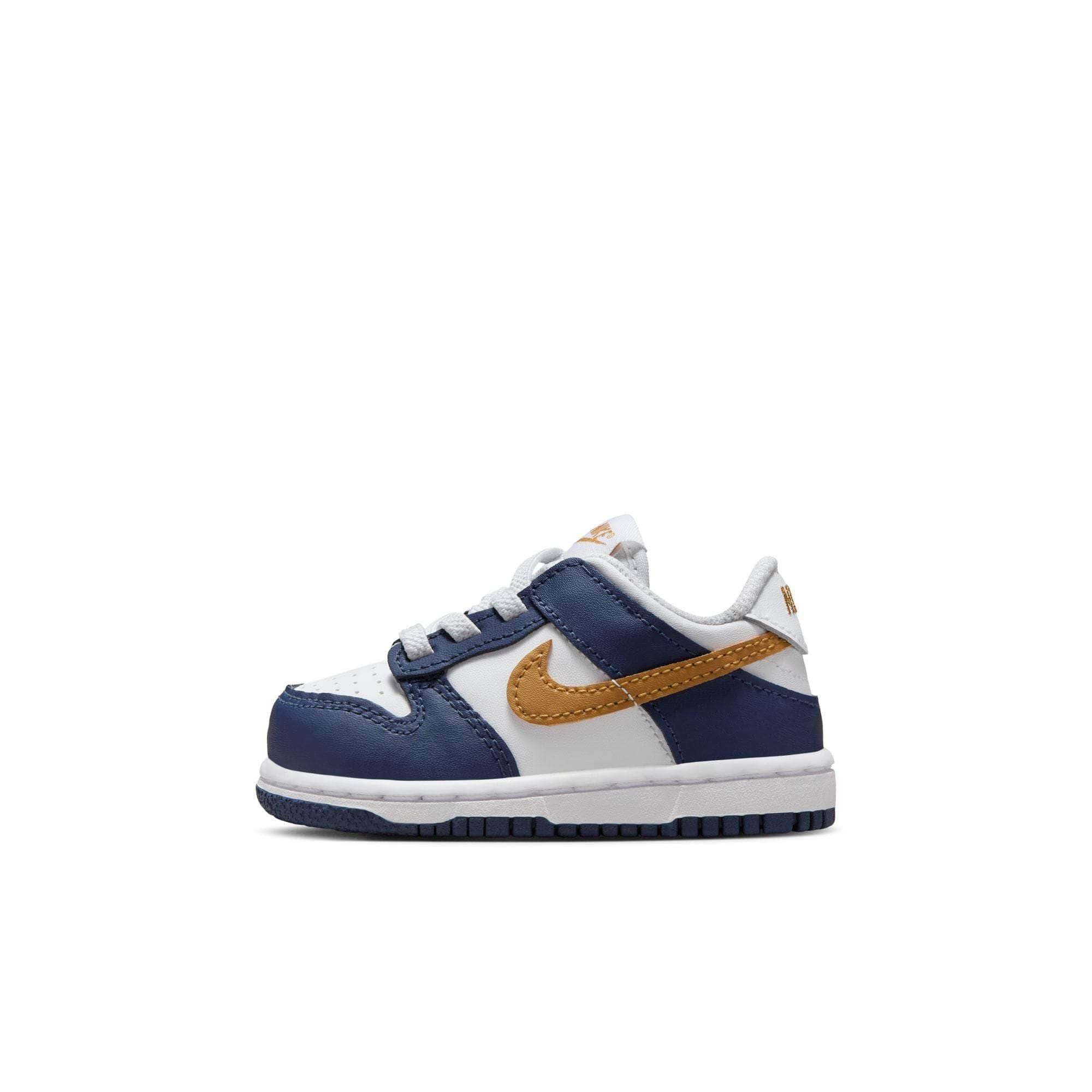 Nike orders Dunks toddler