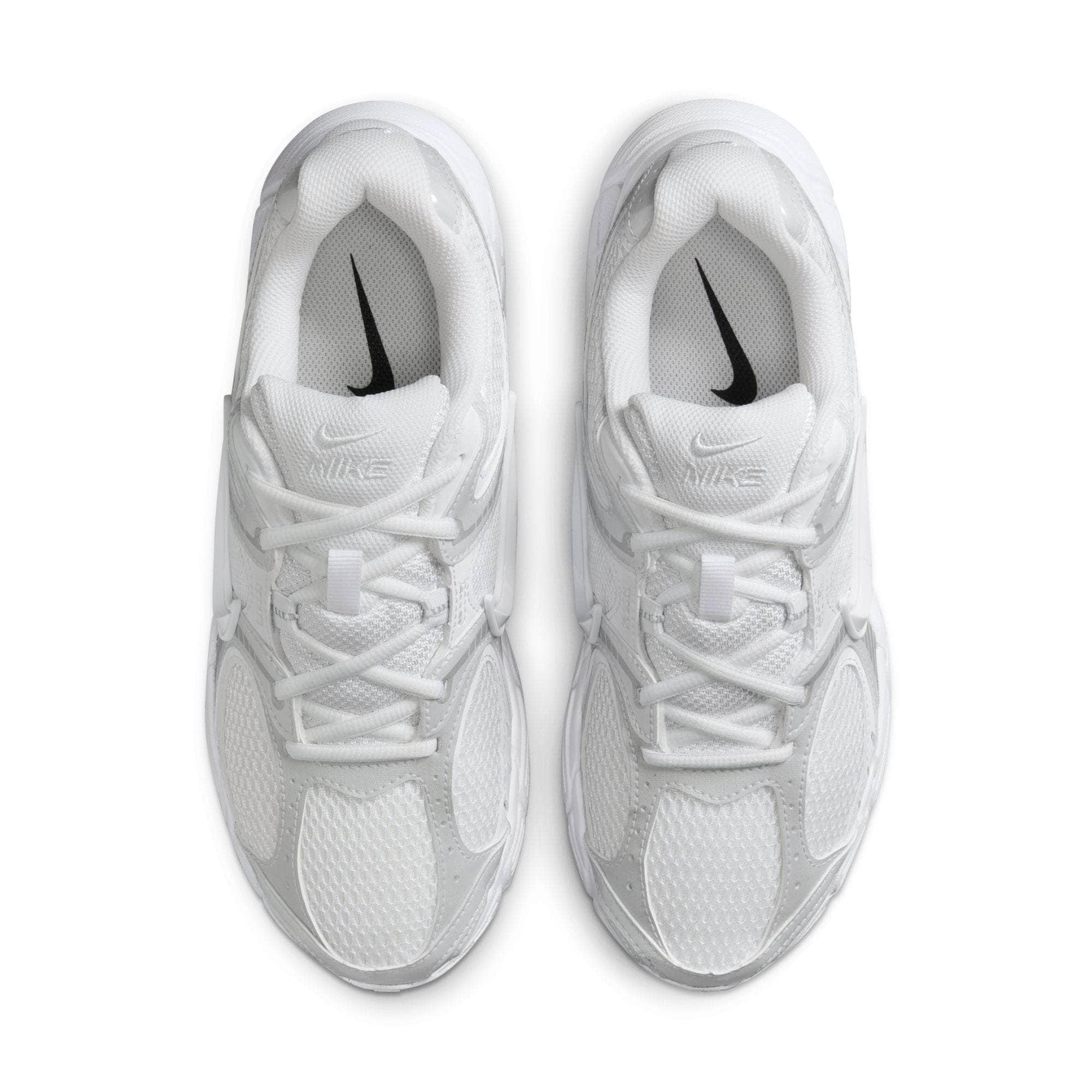 Nike FOOTWEAR Nike V5 RNR - Women's